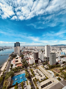 Aerial view of a city with highlighted public facilities.