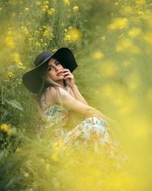 Photo 1695027967902 Bd9ad1f8e1f5?q=85&w=275&h=275&fit=crop