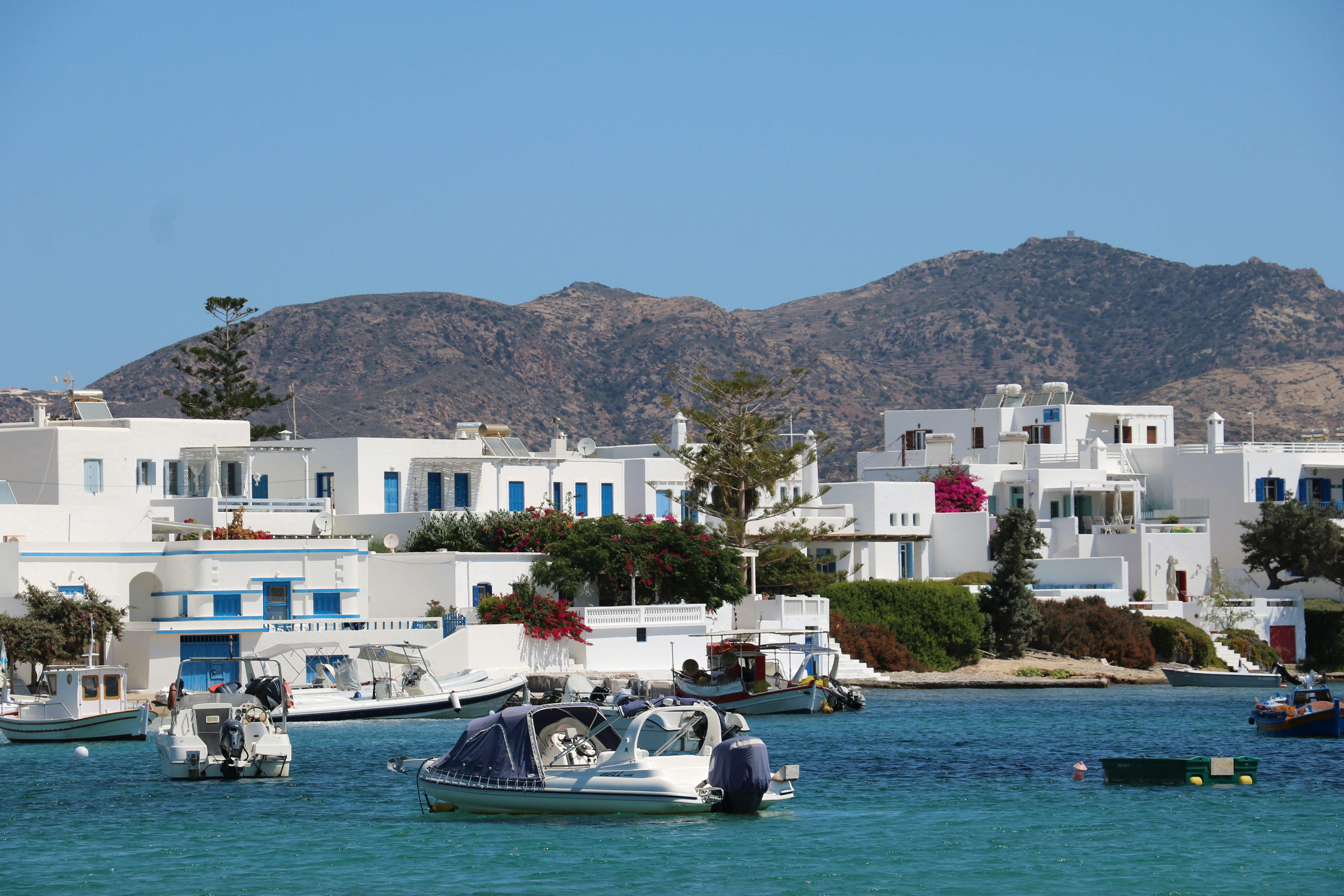 Pollonia beaches: Must-Try Dishes and Local Delights