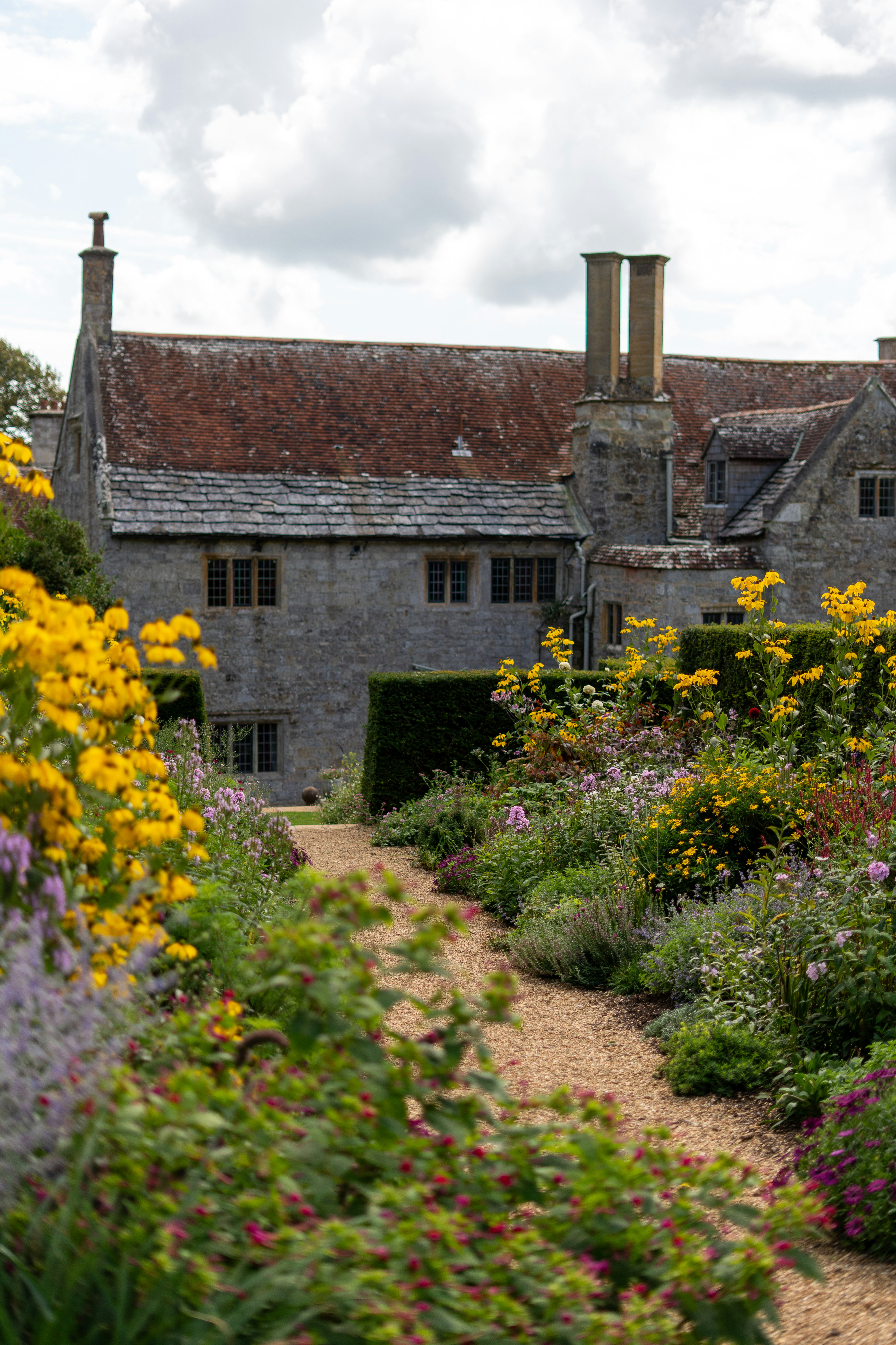 Photo by benjaminelliott