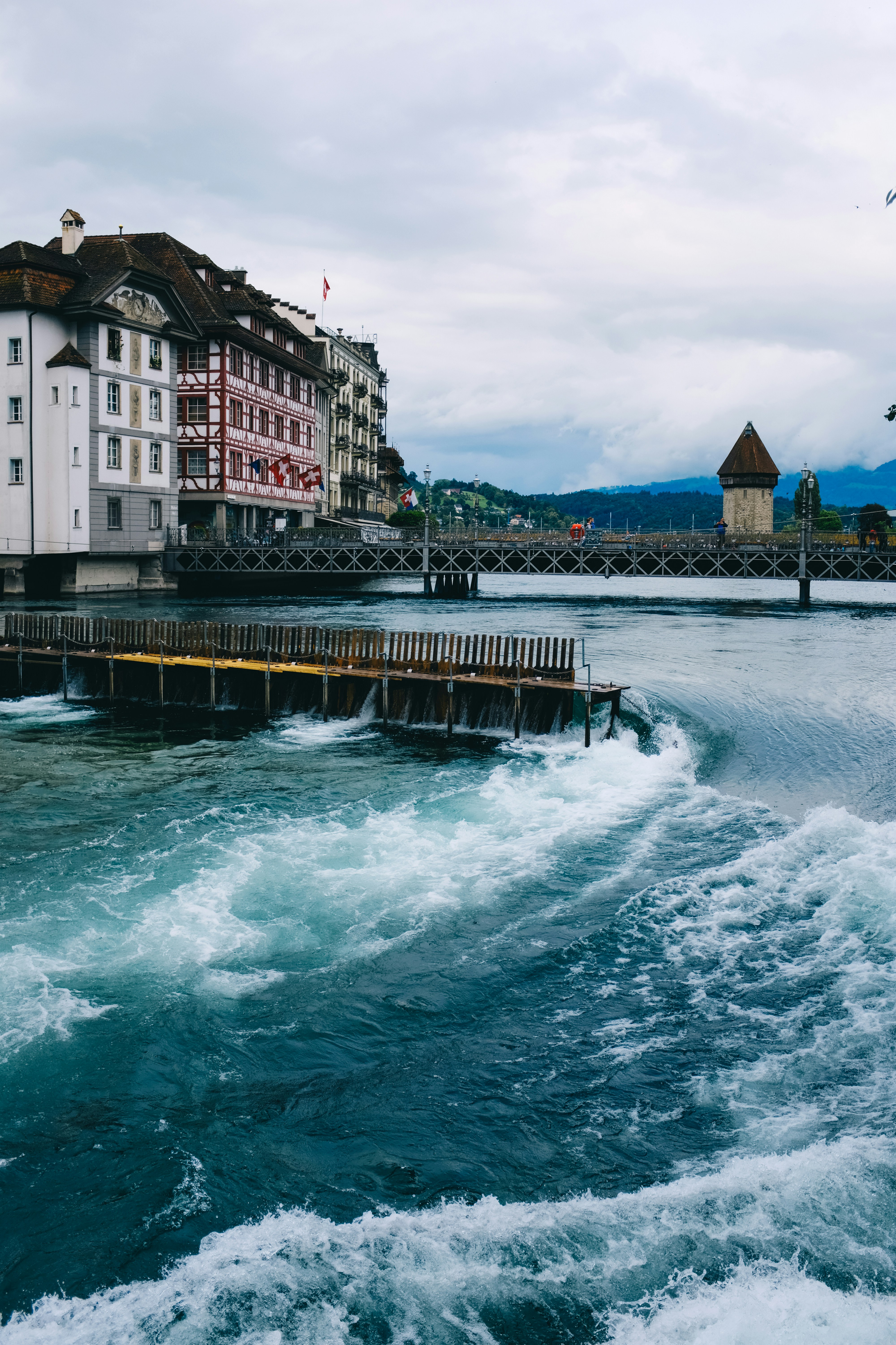 Photo by adrienolichon