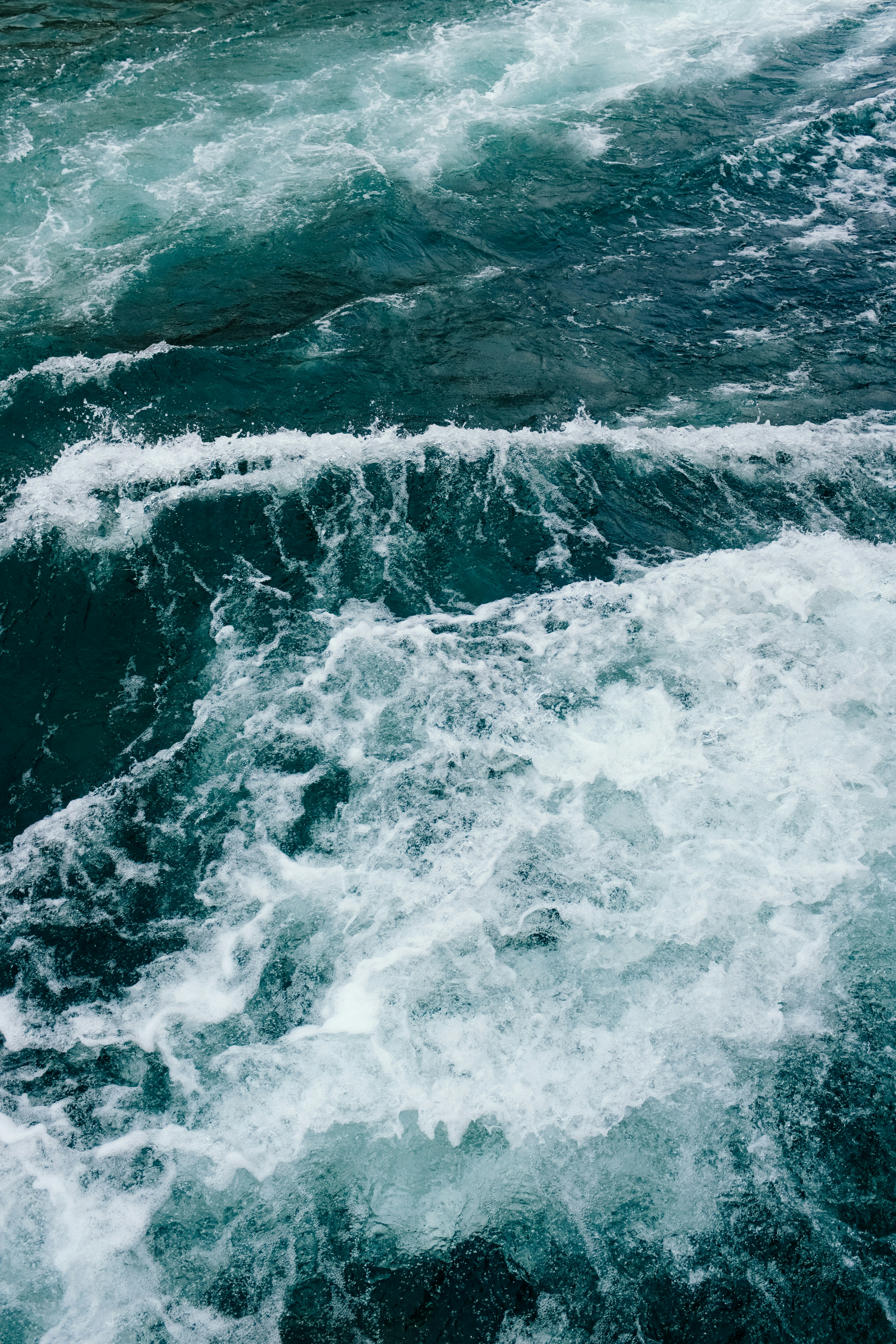 Photo by adrienolichon