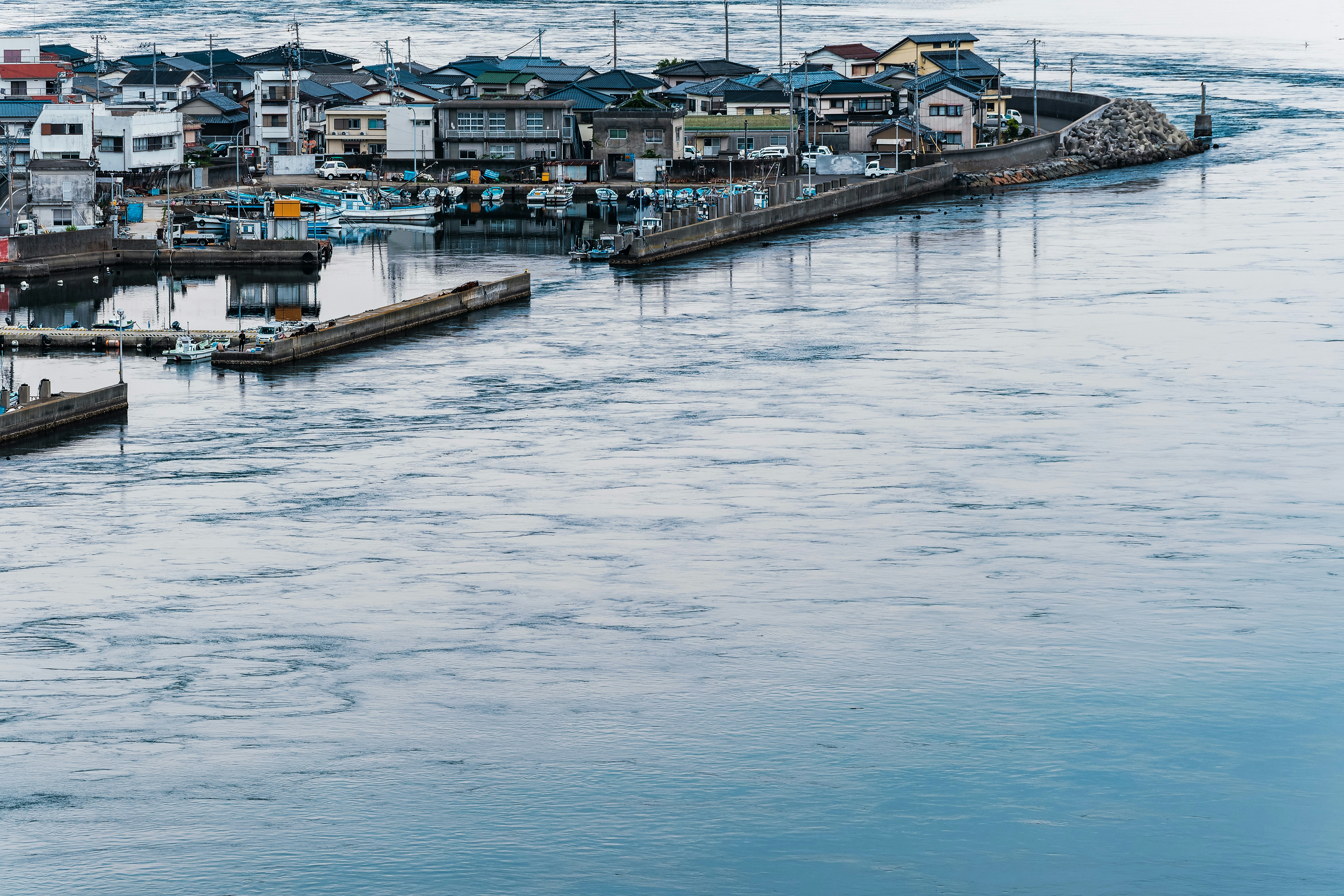 a body of water that has a bunch of houses on it