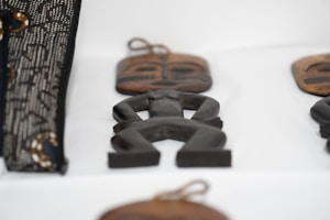 Masque Sculpté Bois