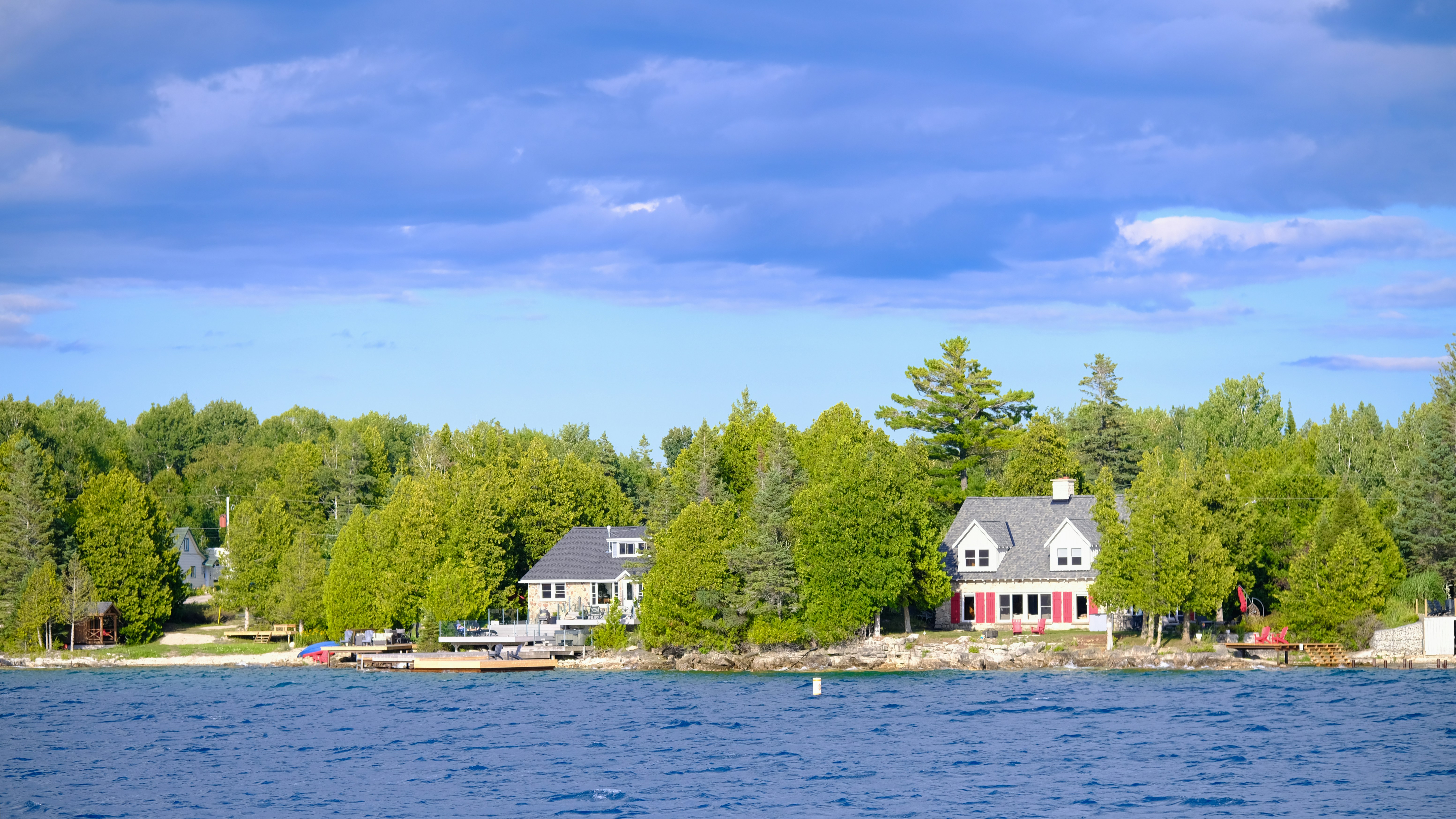 Photo by surjasendas