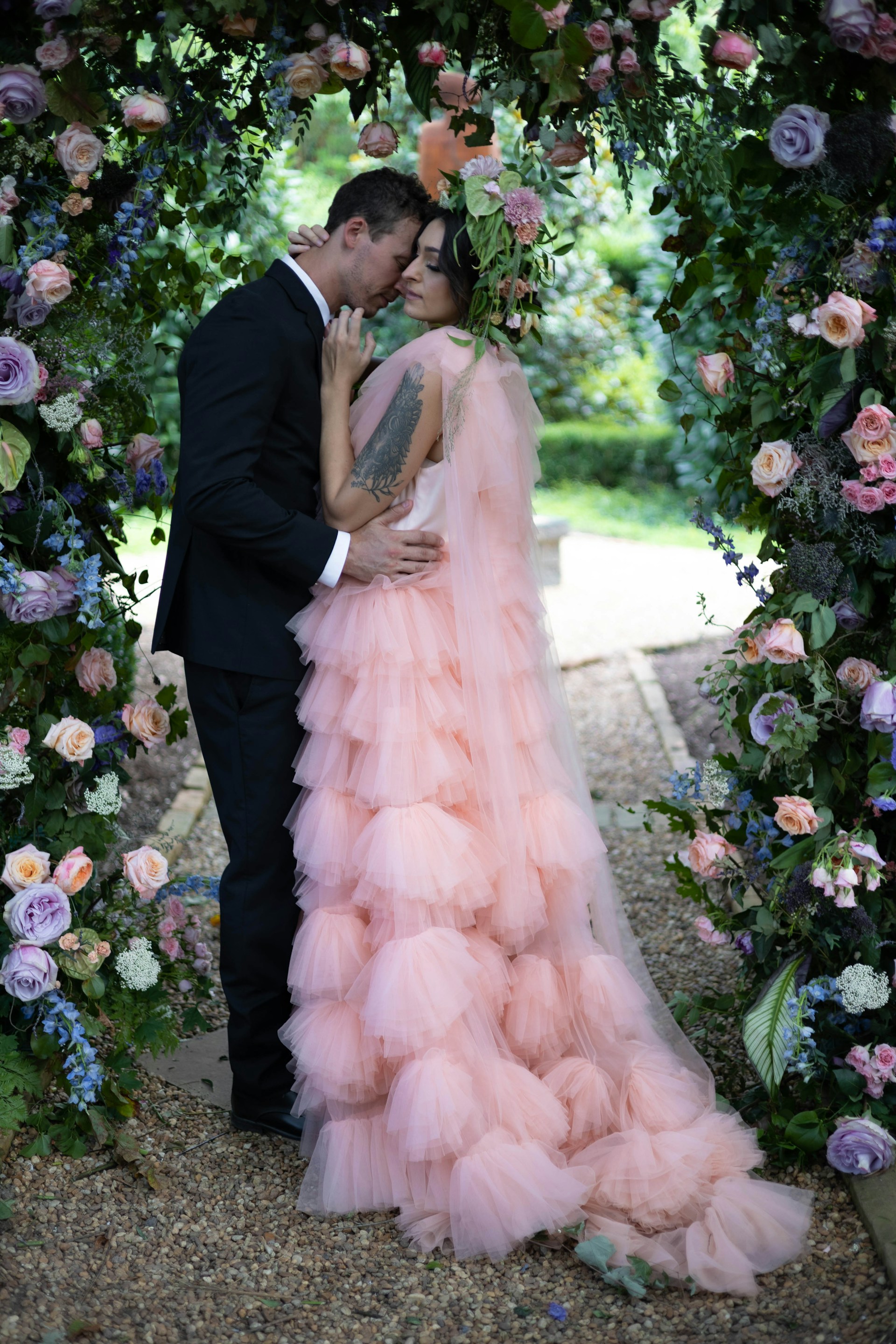 black and brown leather padded tub sofa