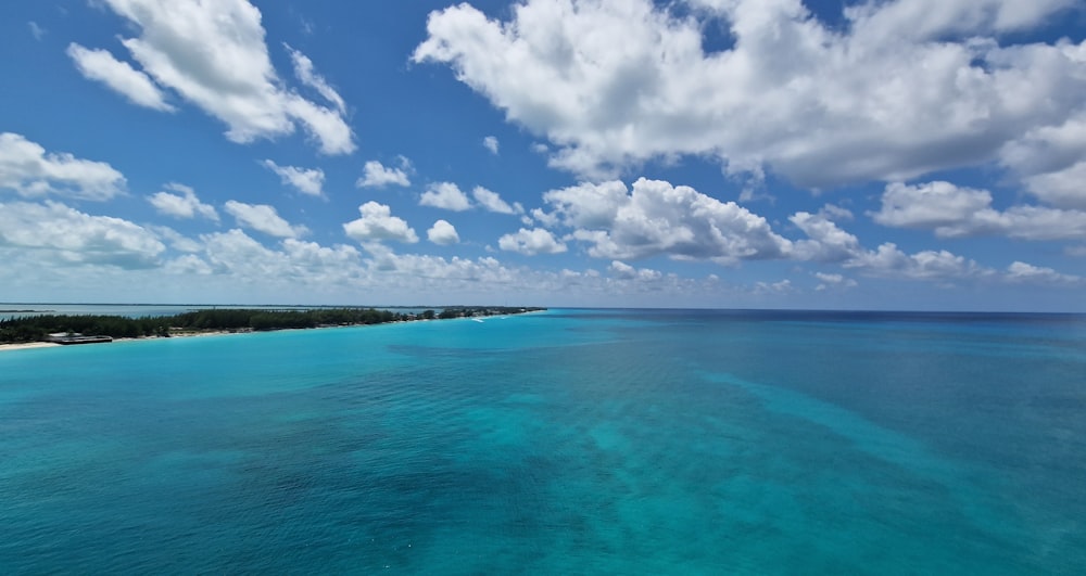 a view of the ocean from a boat