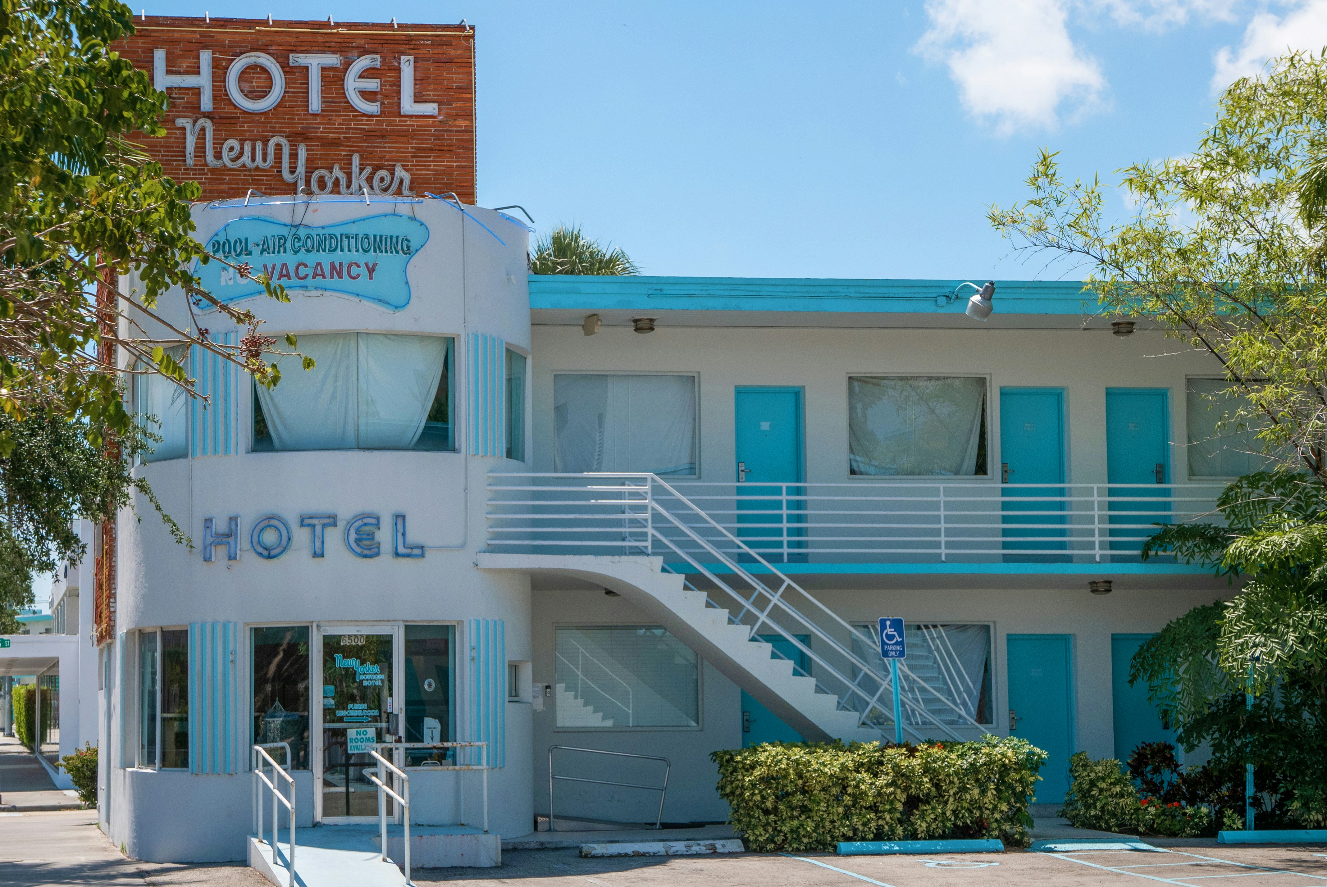 Photo by hectorfalcon