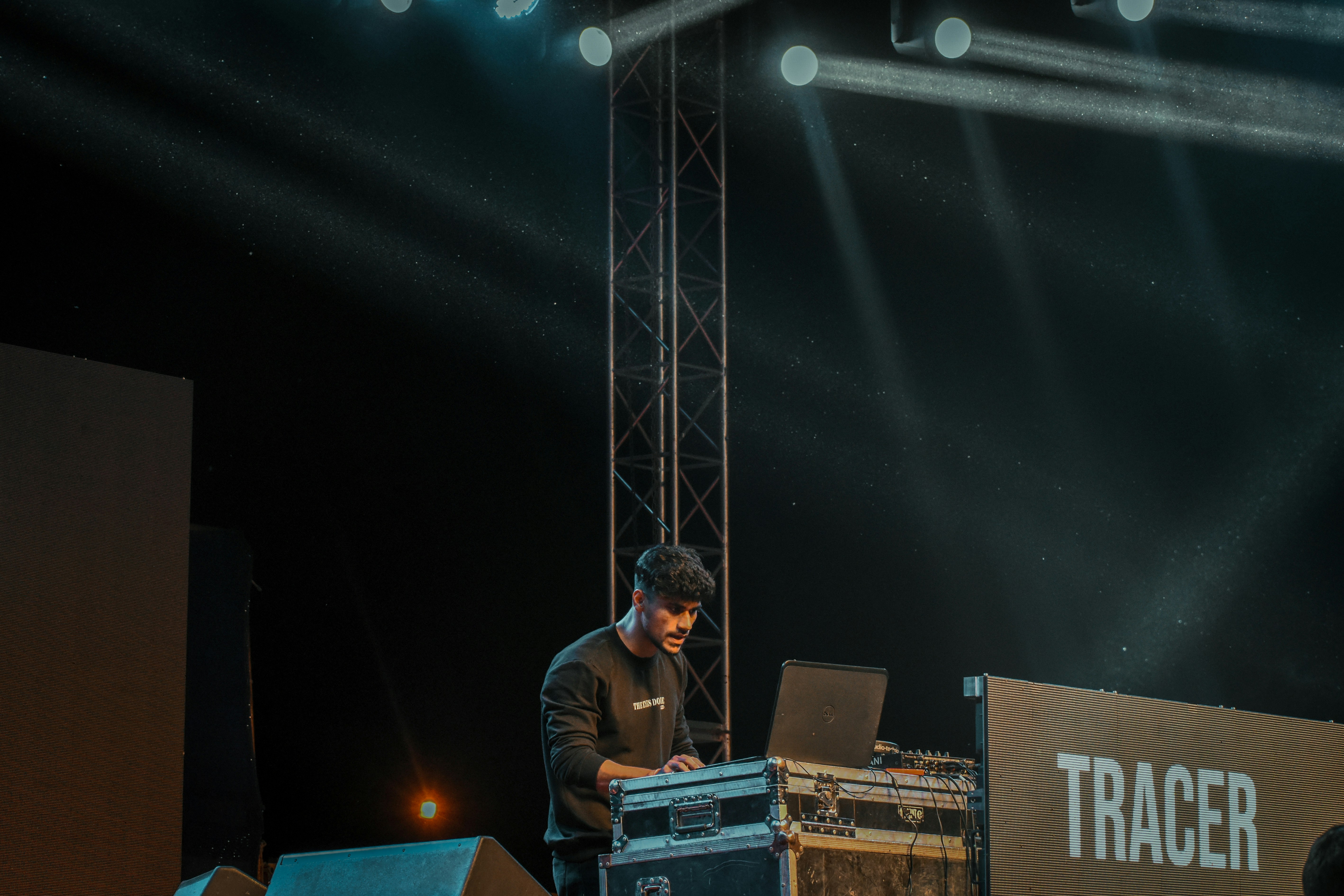 Image de Prix DJ trance pour un anniversaire de 30 ans à Nantes : guide tarifs 2025