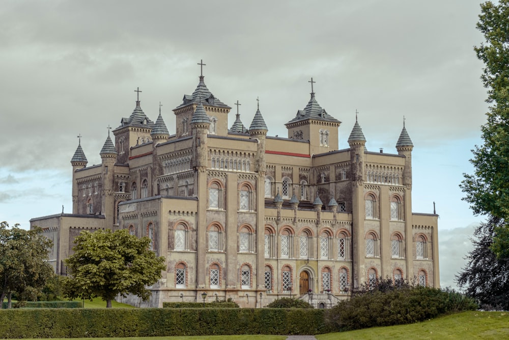 a large building with many windows and towers