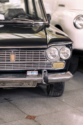 Fiat Mobi undergoing sound-based engine diagnostics.