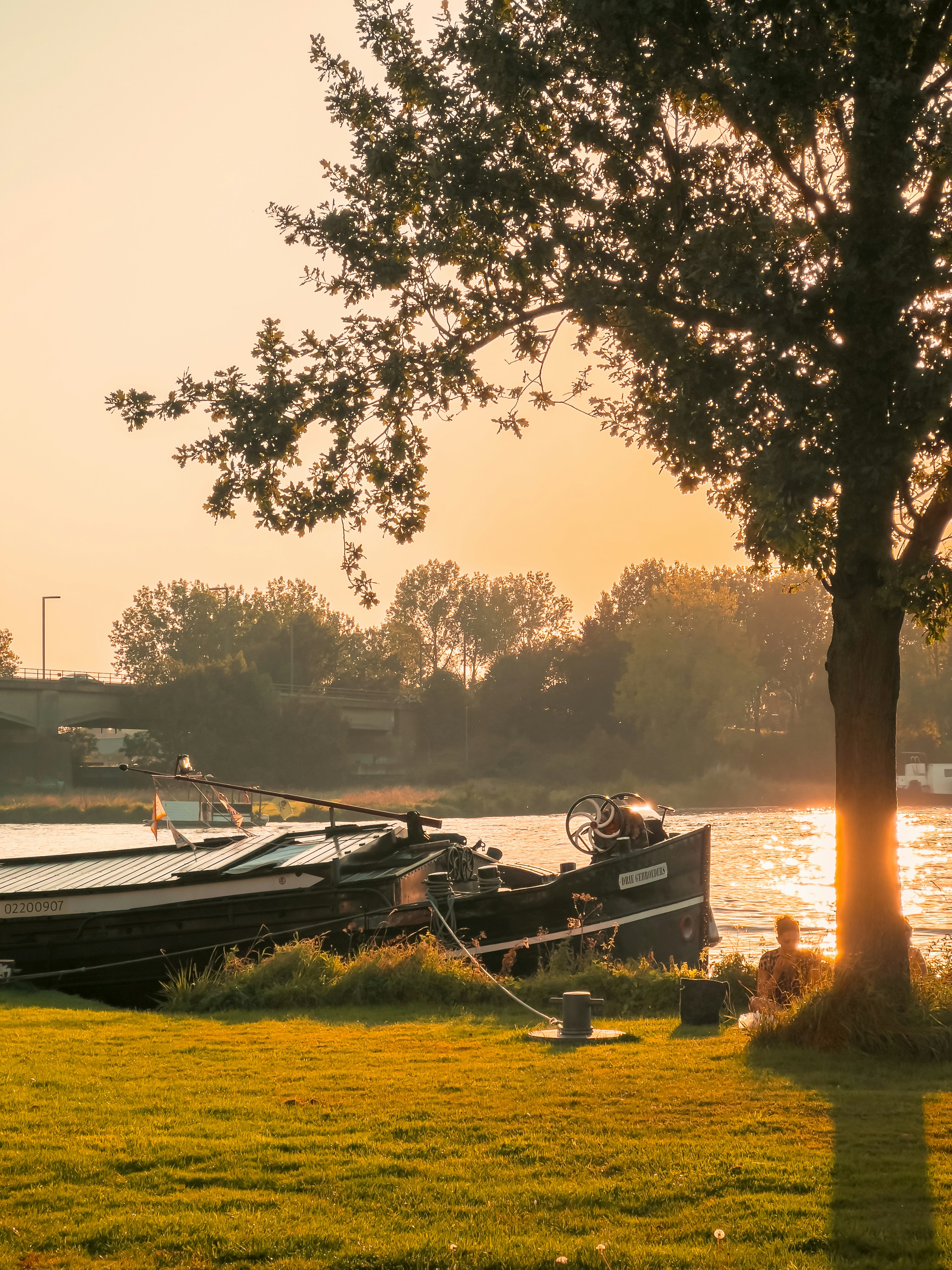 Photo by moonshotstudio