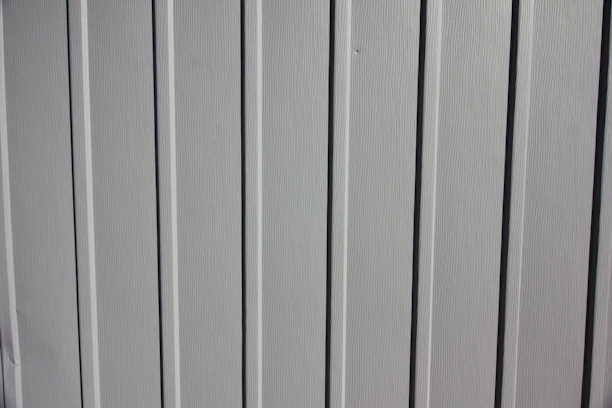 Close-up image showing the smooth finish of a newly installed Eucatex partition.