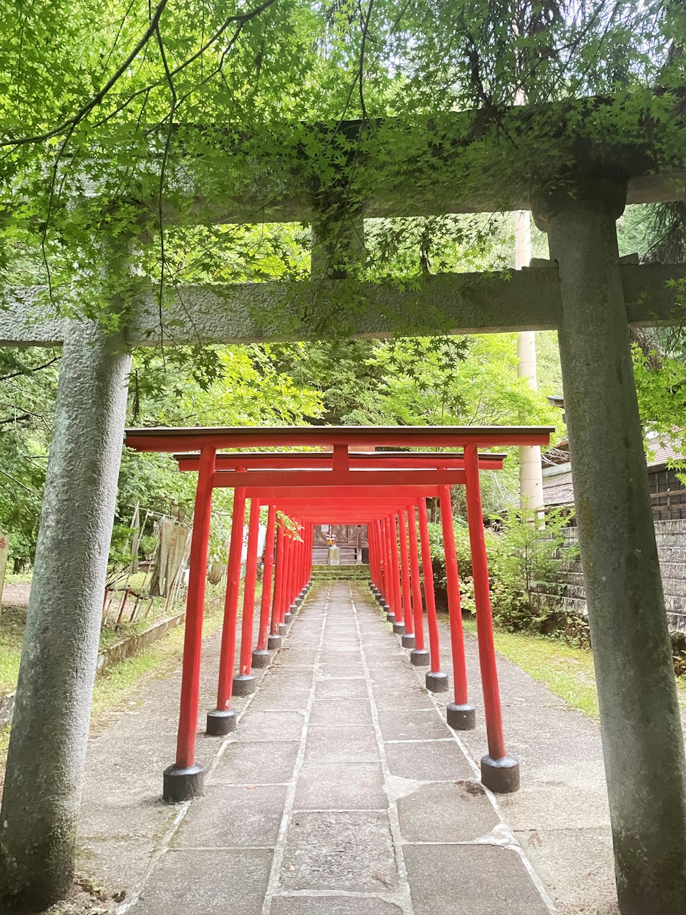 a row of red tori tori tori tori tori tori tori tori tori tori tori tori