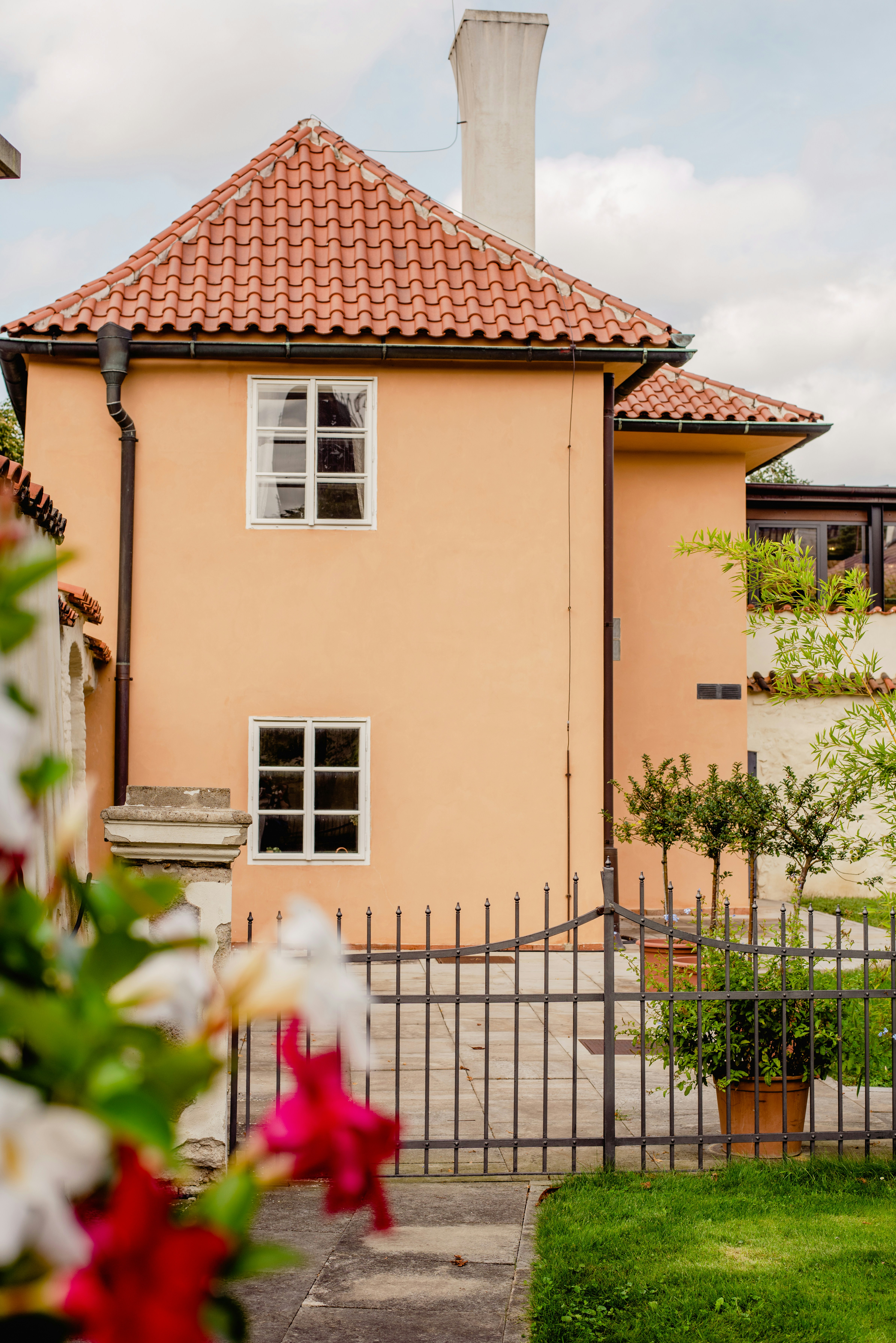 Photo by eugenivy_now