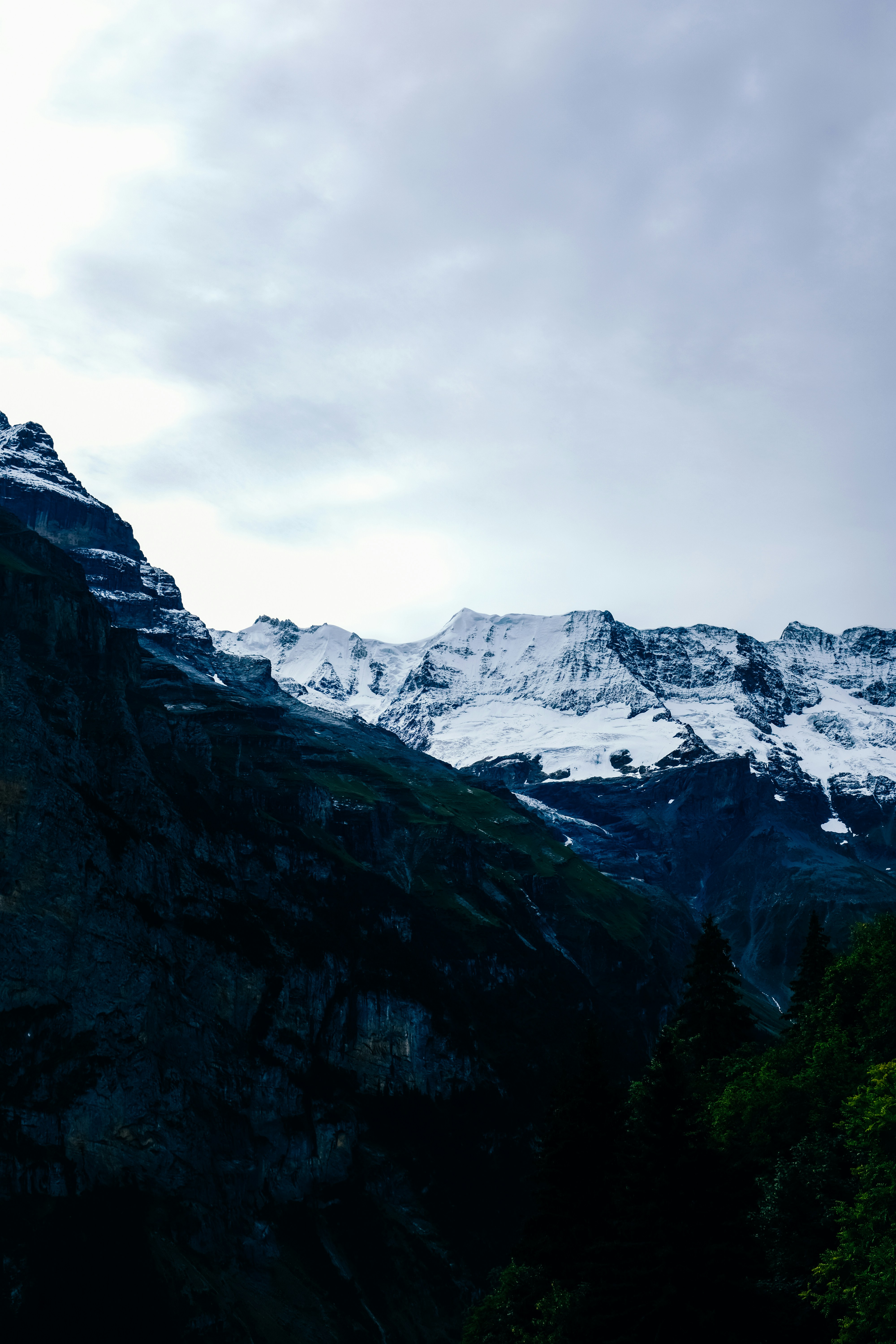 Photo by adrienolichon