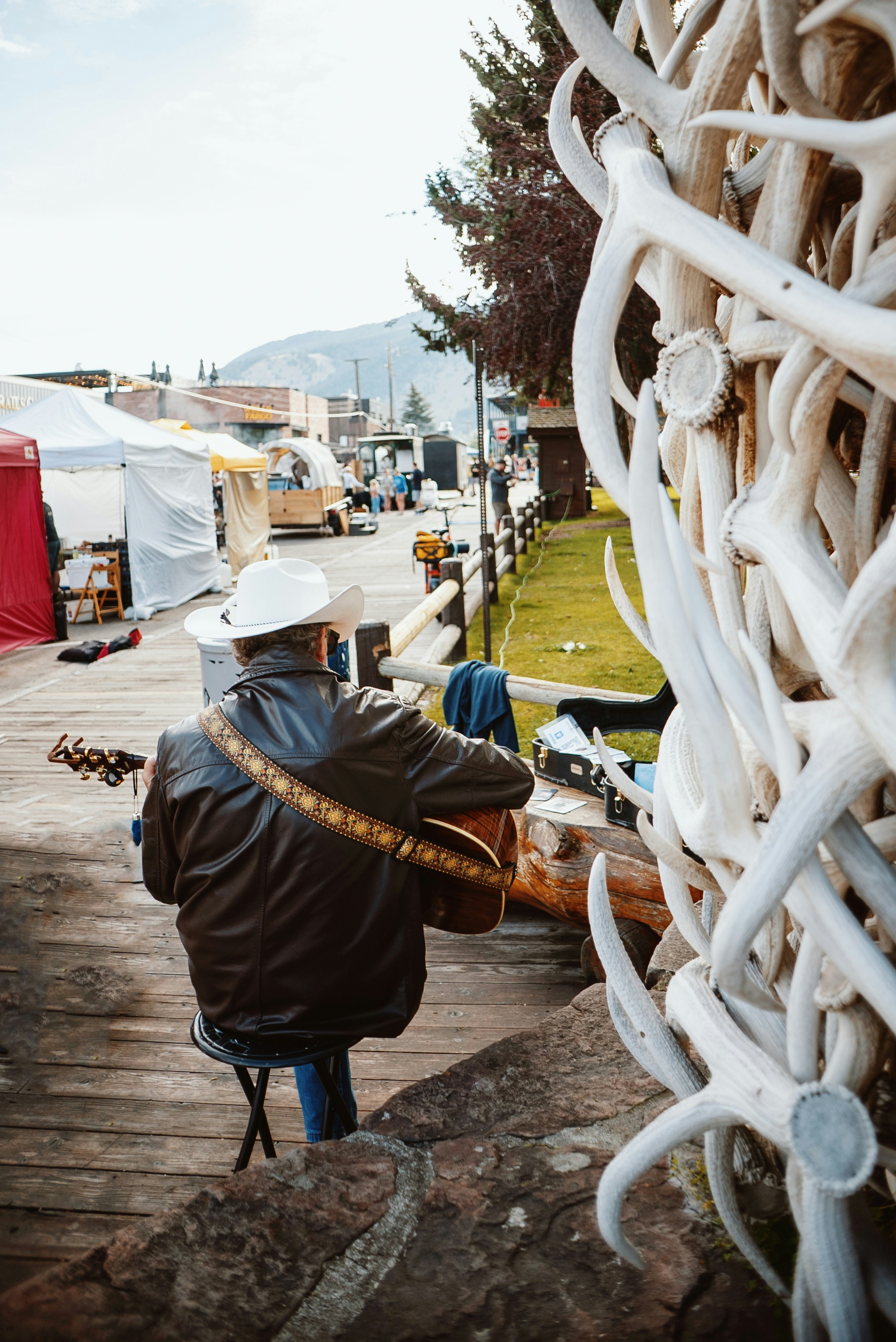 Jordan Davis - Turn This Truck Around: Live from Vevo Studios