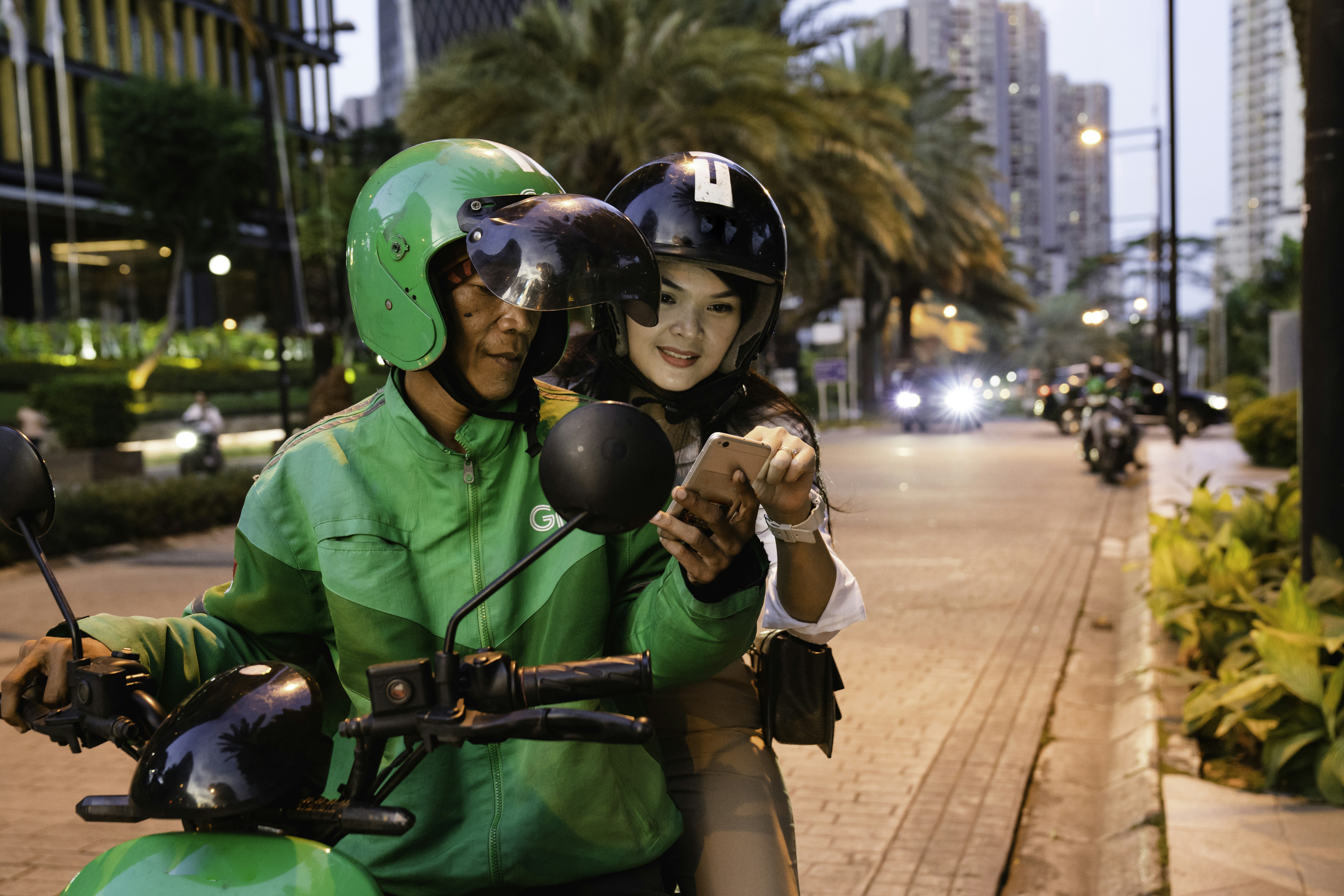 Visions of AI in 2025: Embracing Purpose, Human Connectivity, and Transformative Trends