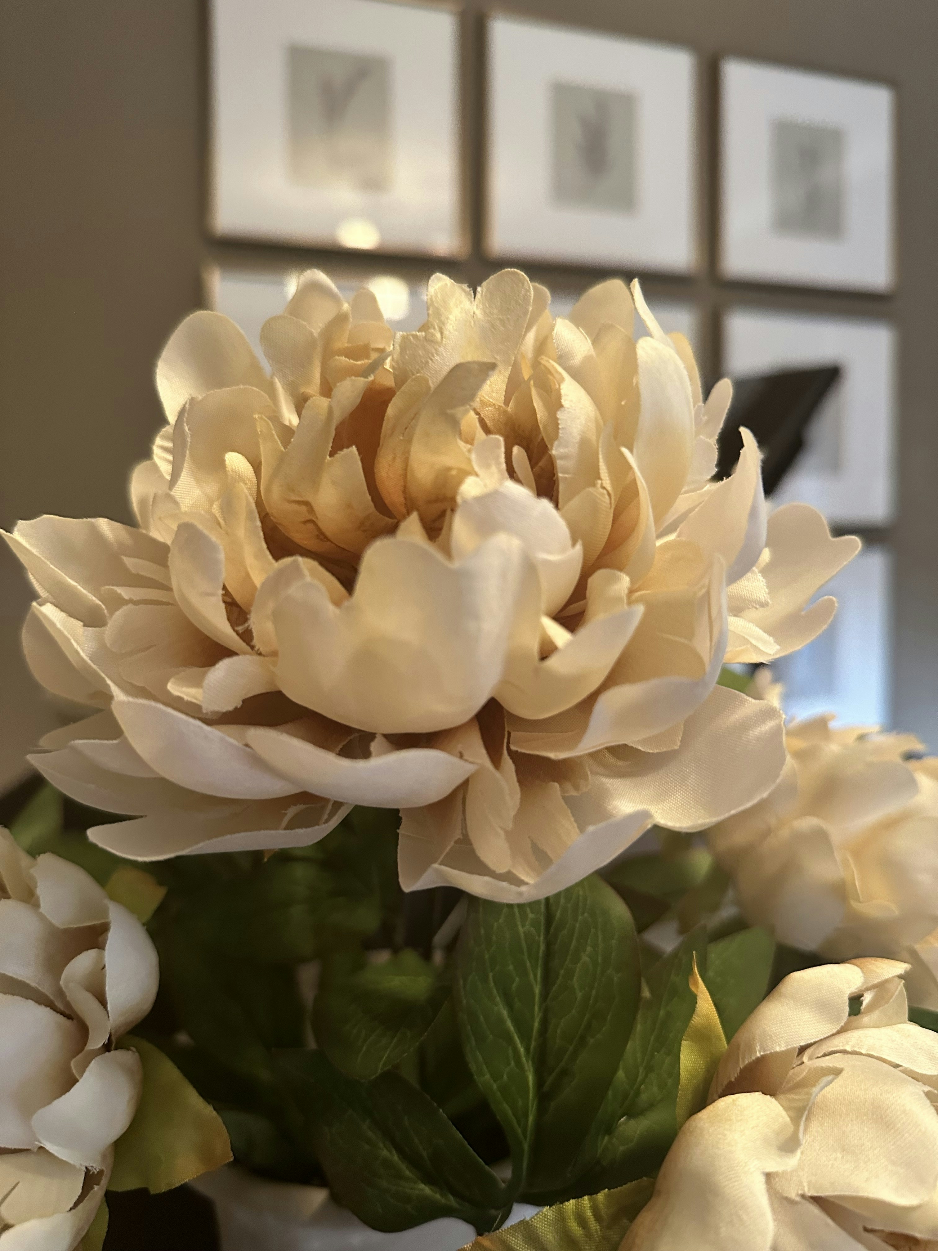 Bunga Plastik Elegan