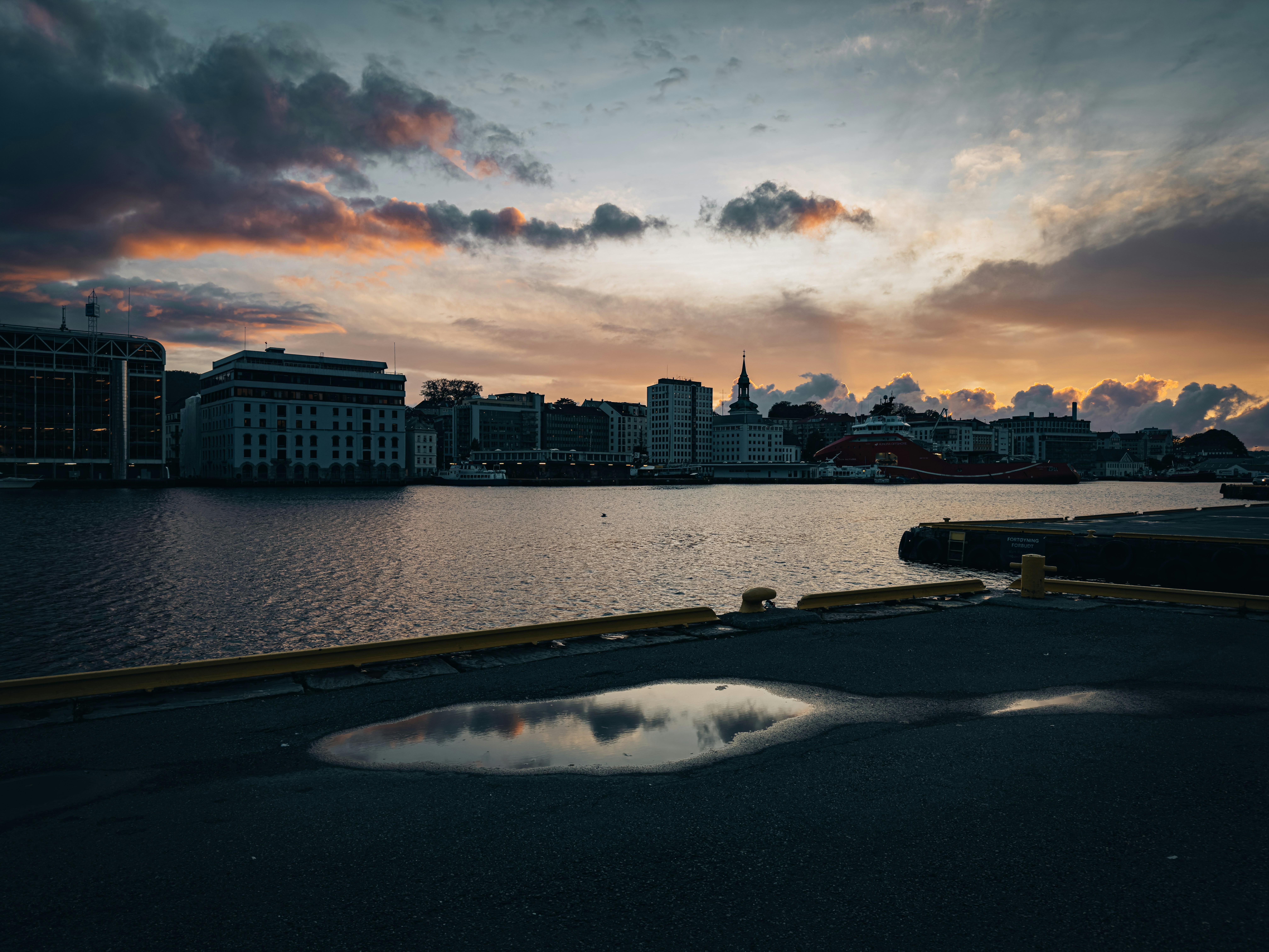 Photo by isaactmitchell