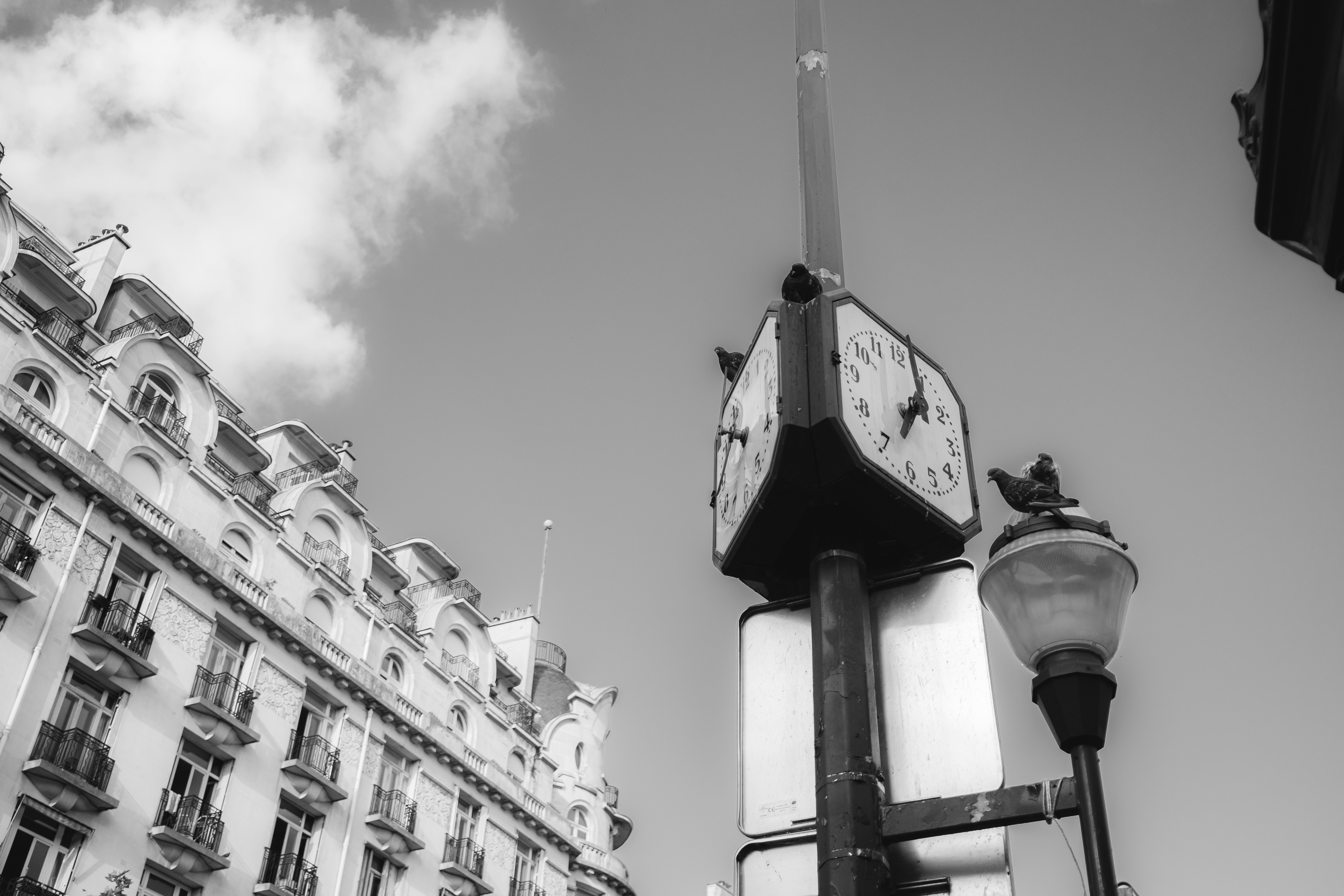 Photo by valentinlacoste