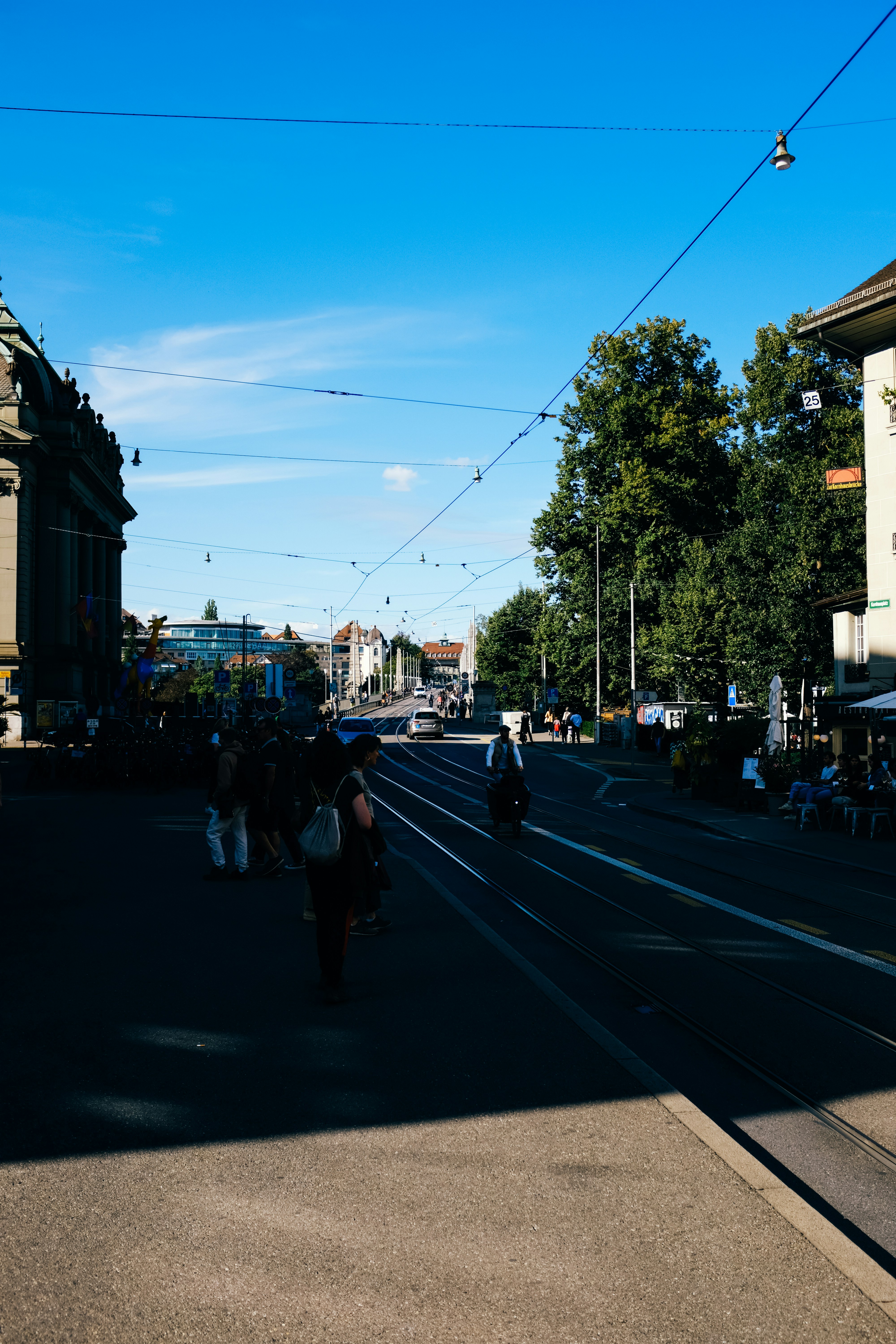 Photo by adrienolichon