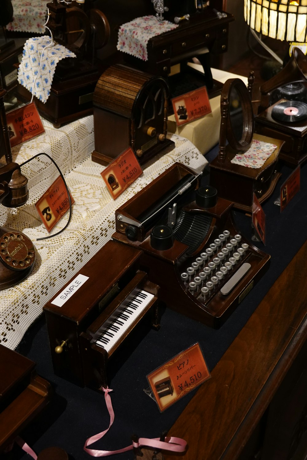 a table topped with lots of musical instruments