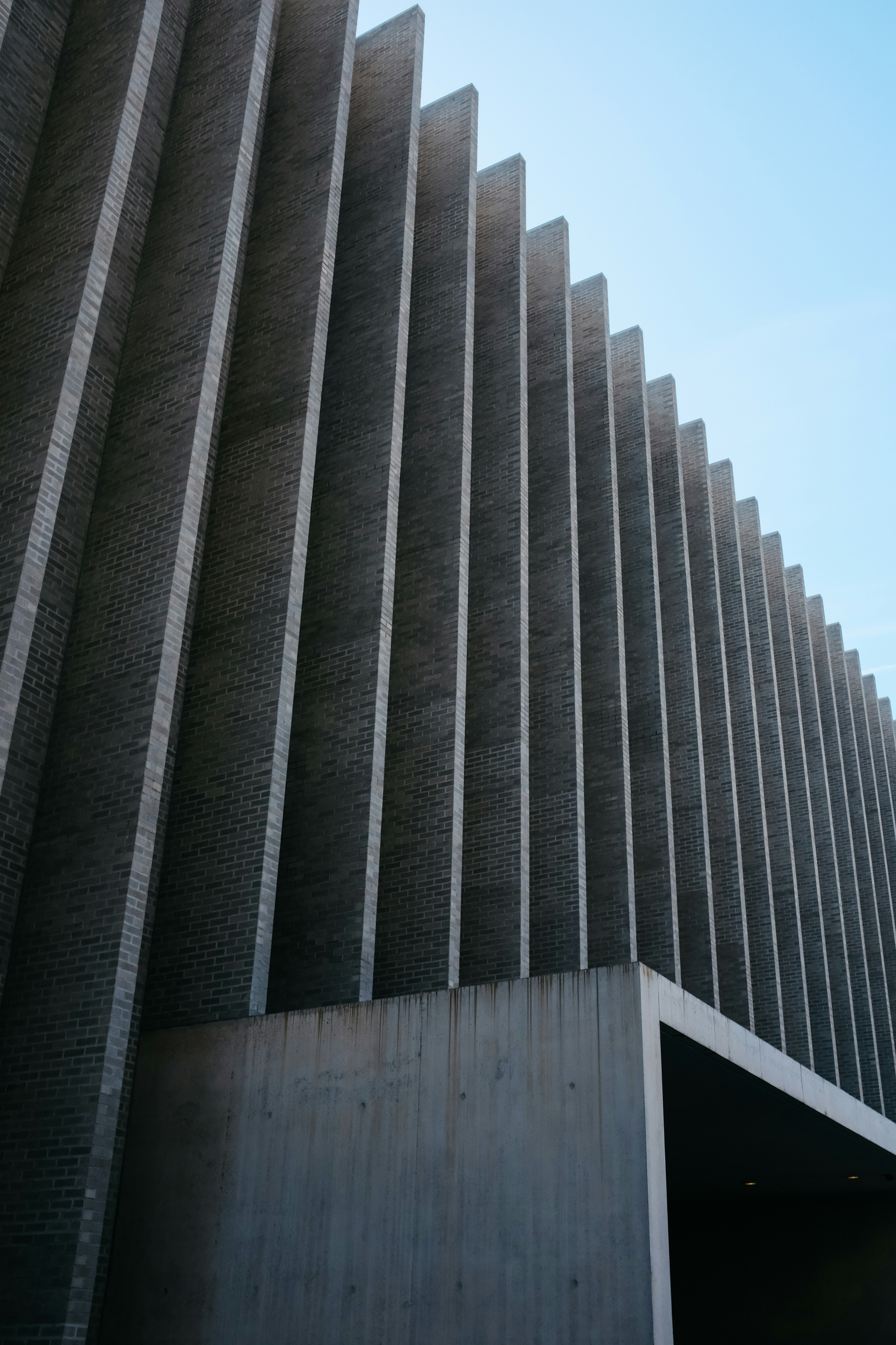 Photo by adrienolichon