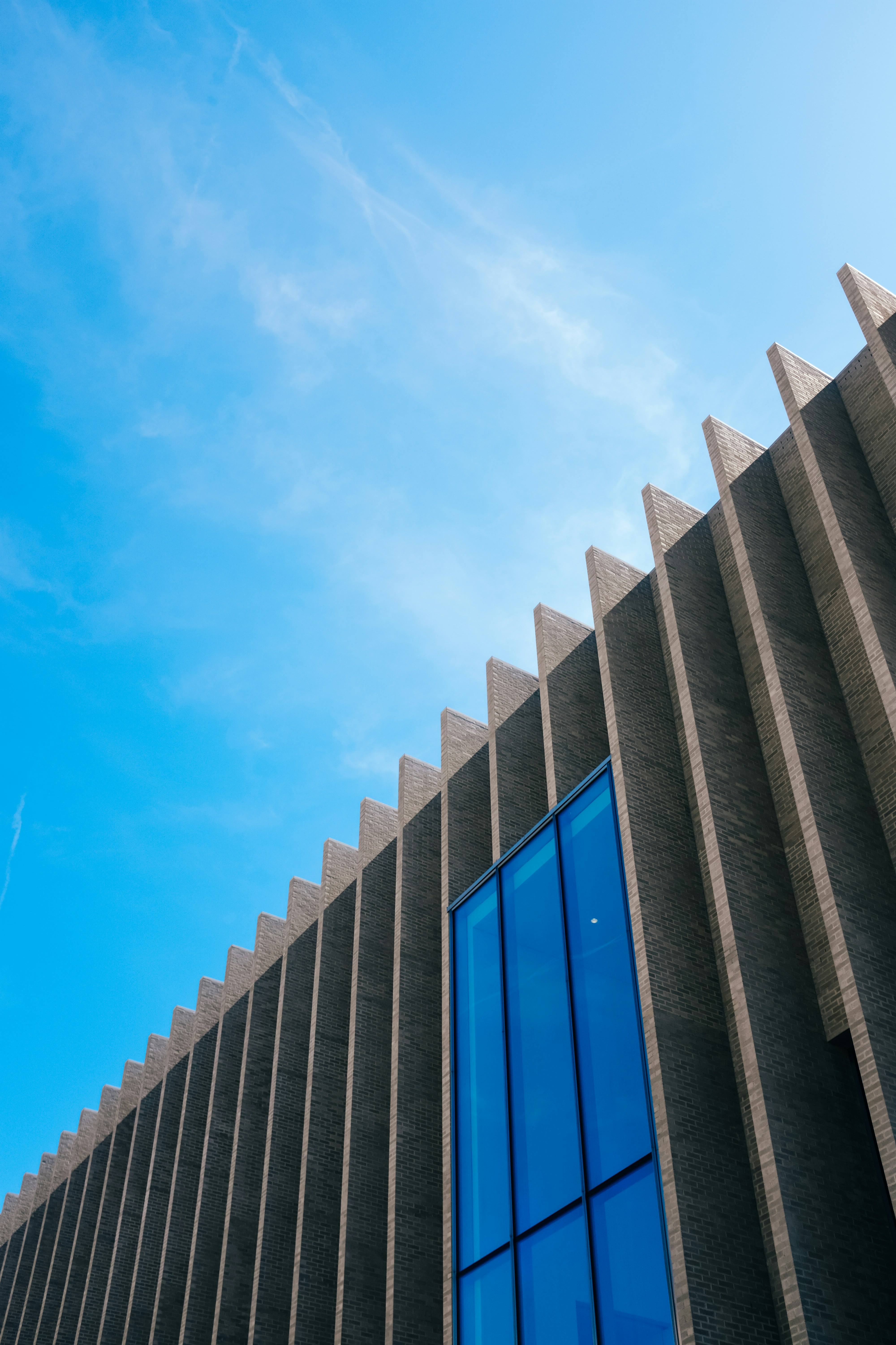 Photo by adrienolichon