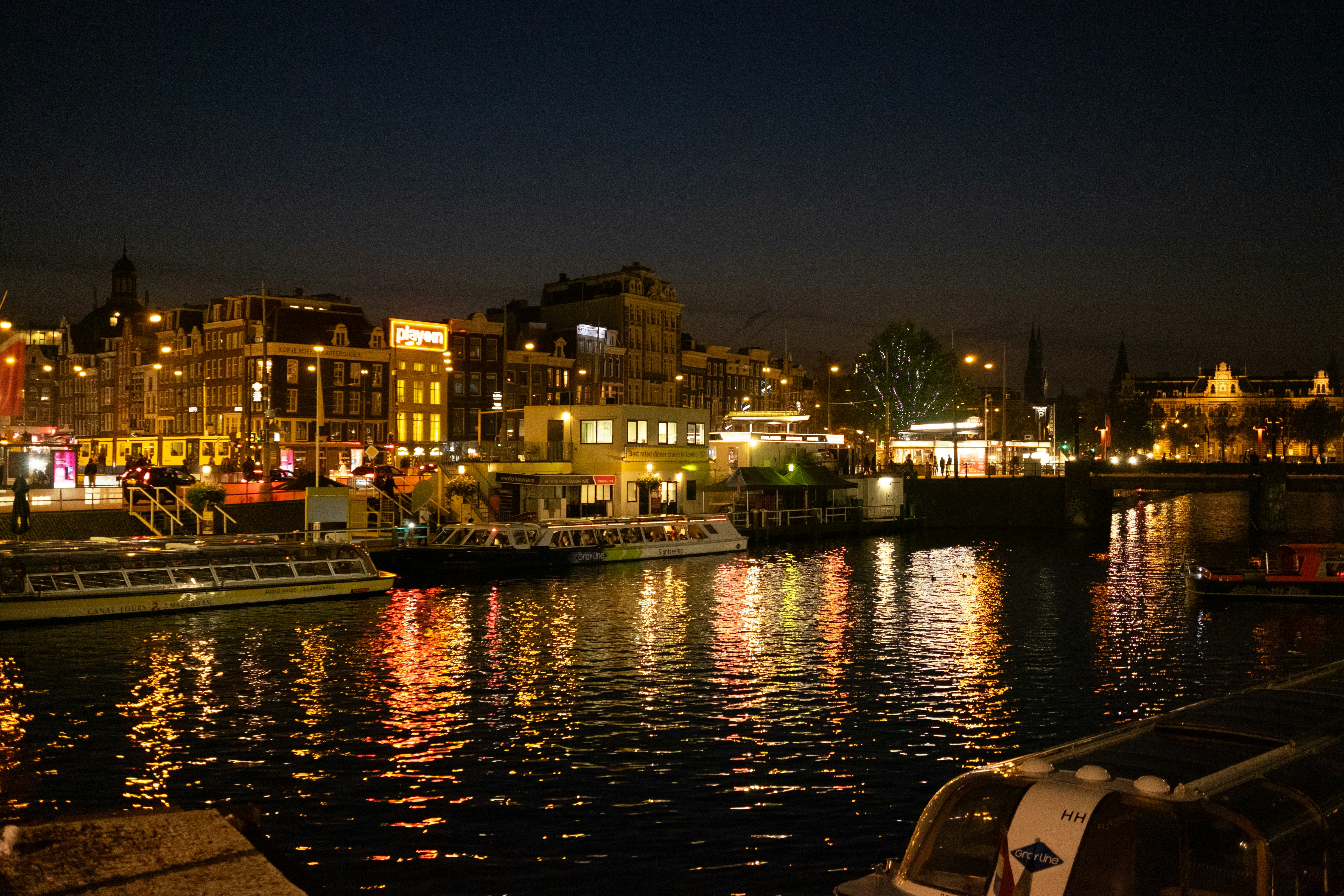 Photo by mayumimaciel