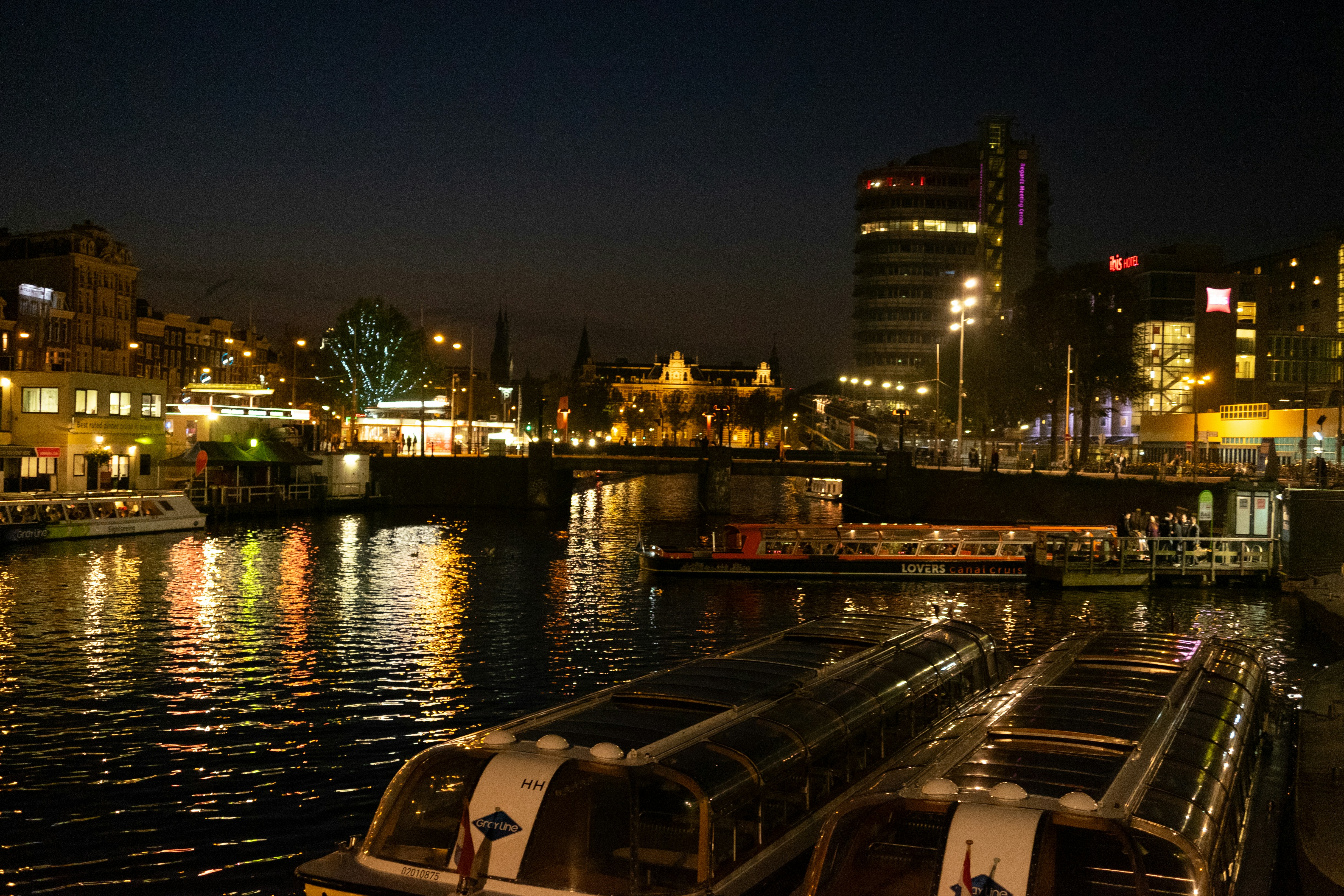 Photo by mayumimaciel