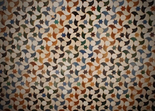 a wall that has a pattern on it
