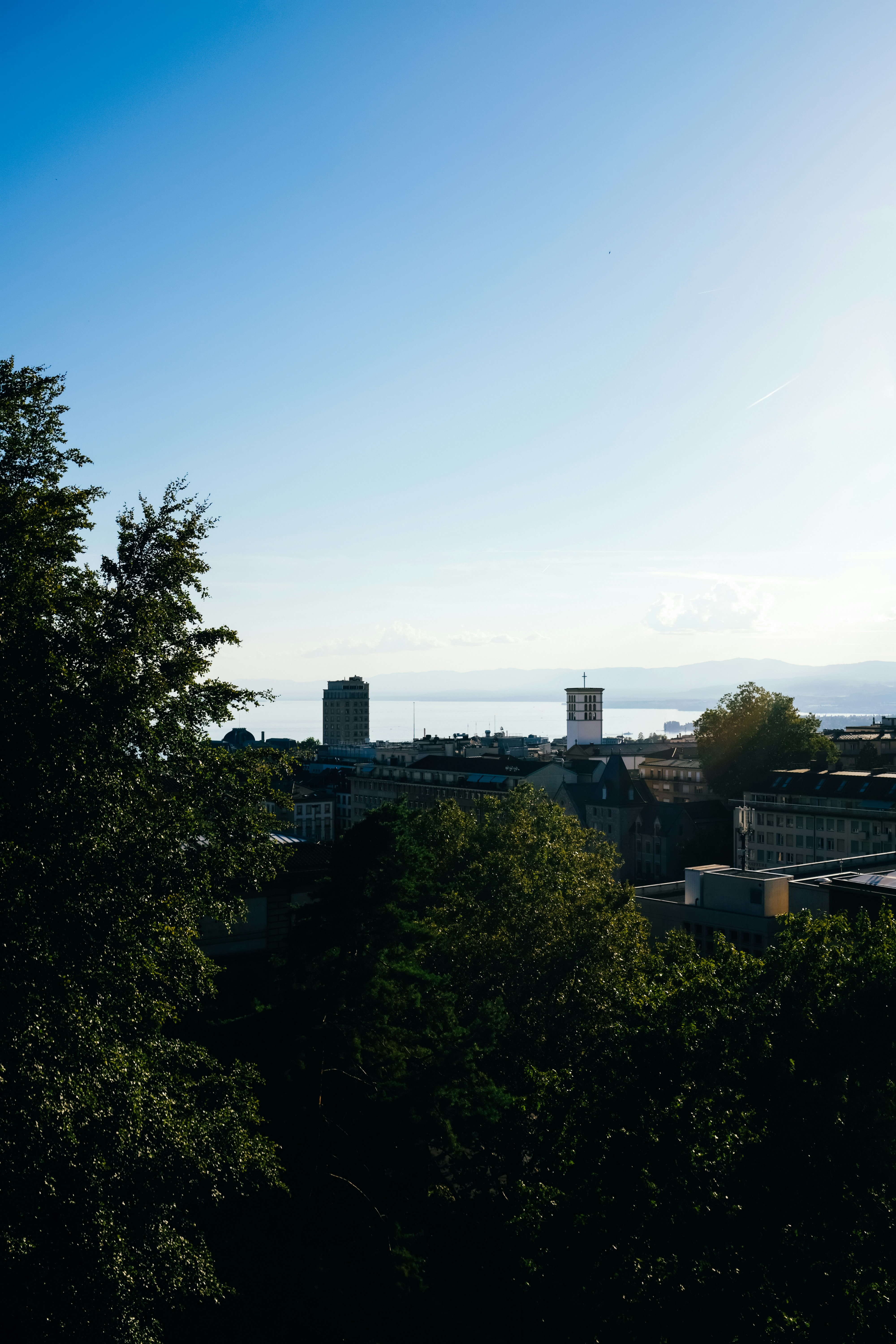 Photo by adrienolichon