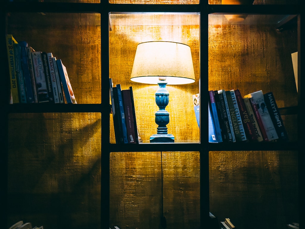 Ceramic Table Lamp