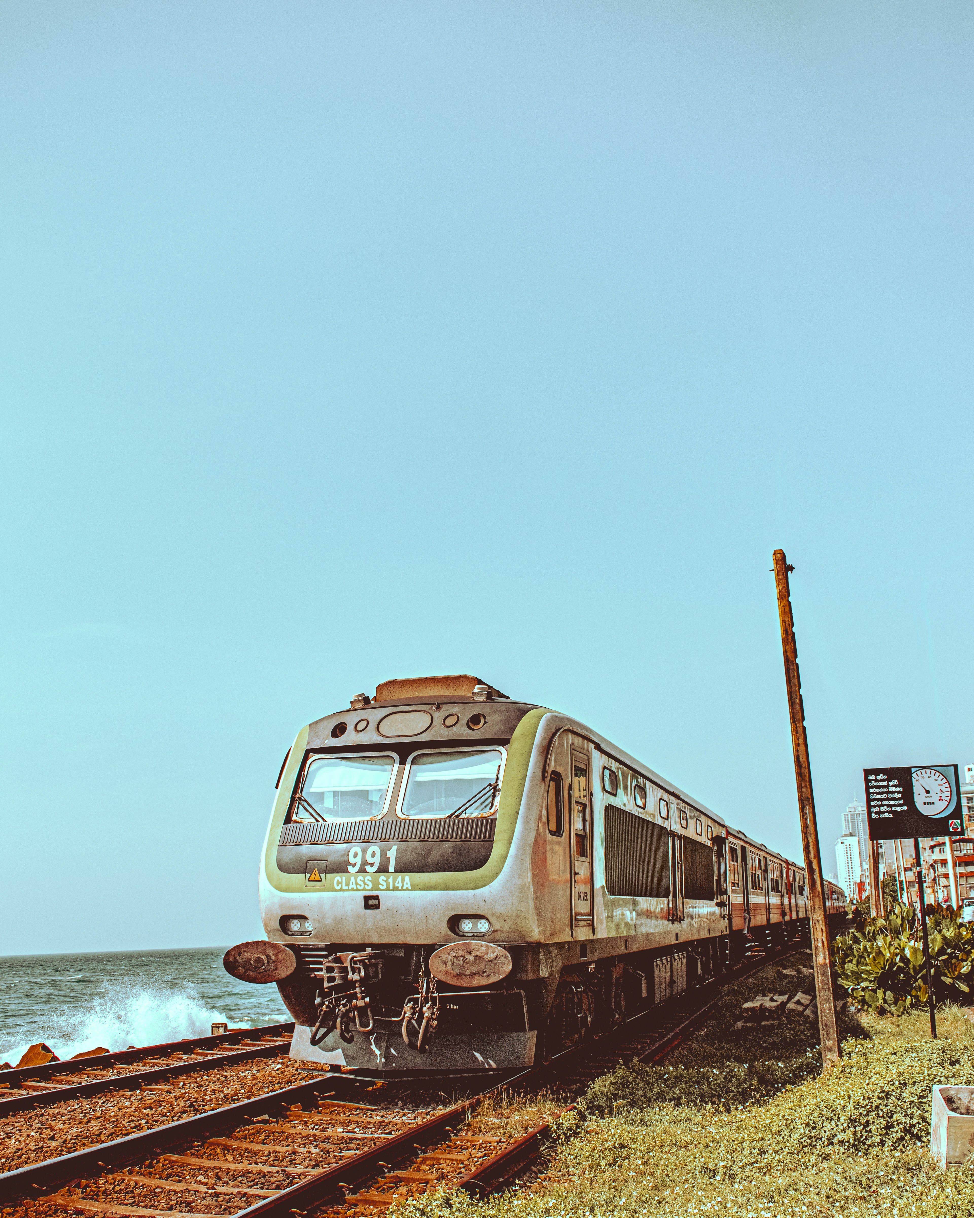 Photo by sandarumuthuwadige