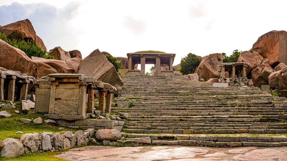 a group of stone steps leading up to a building