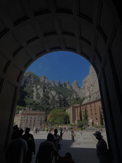 A scenic view of a cultural tour organized by the tourism sub-alliance, featuring historic Silk Road landmarks.