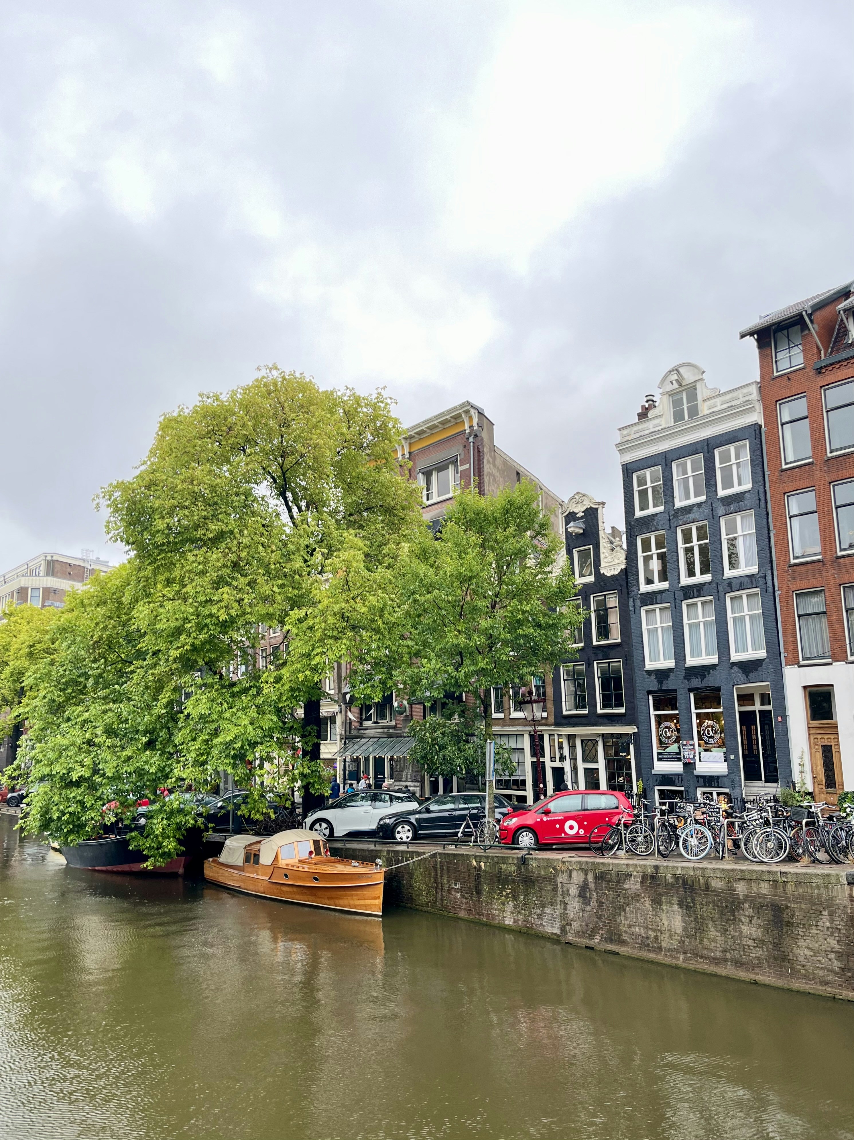 Photo by ezgideliklitas