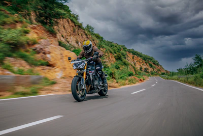 A rider enjoying a Yamaha motorcycle ride through Bogotá's urban landscape