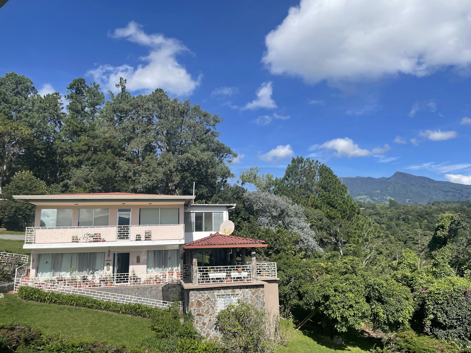 Hacienda del Río Lodge