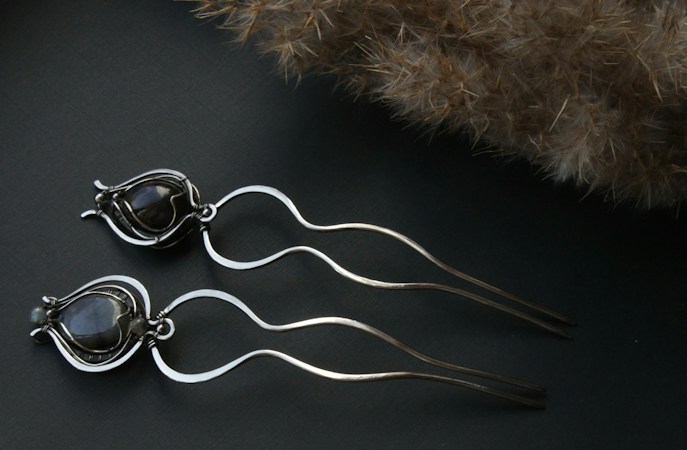 A Elegância dos Hair Pins: Acessórios de Cabelo para Cada Ocasão