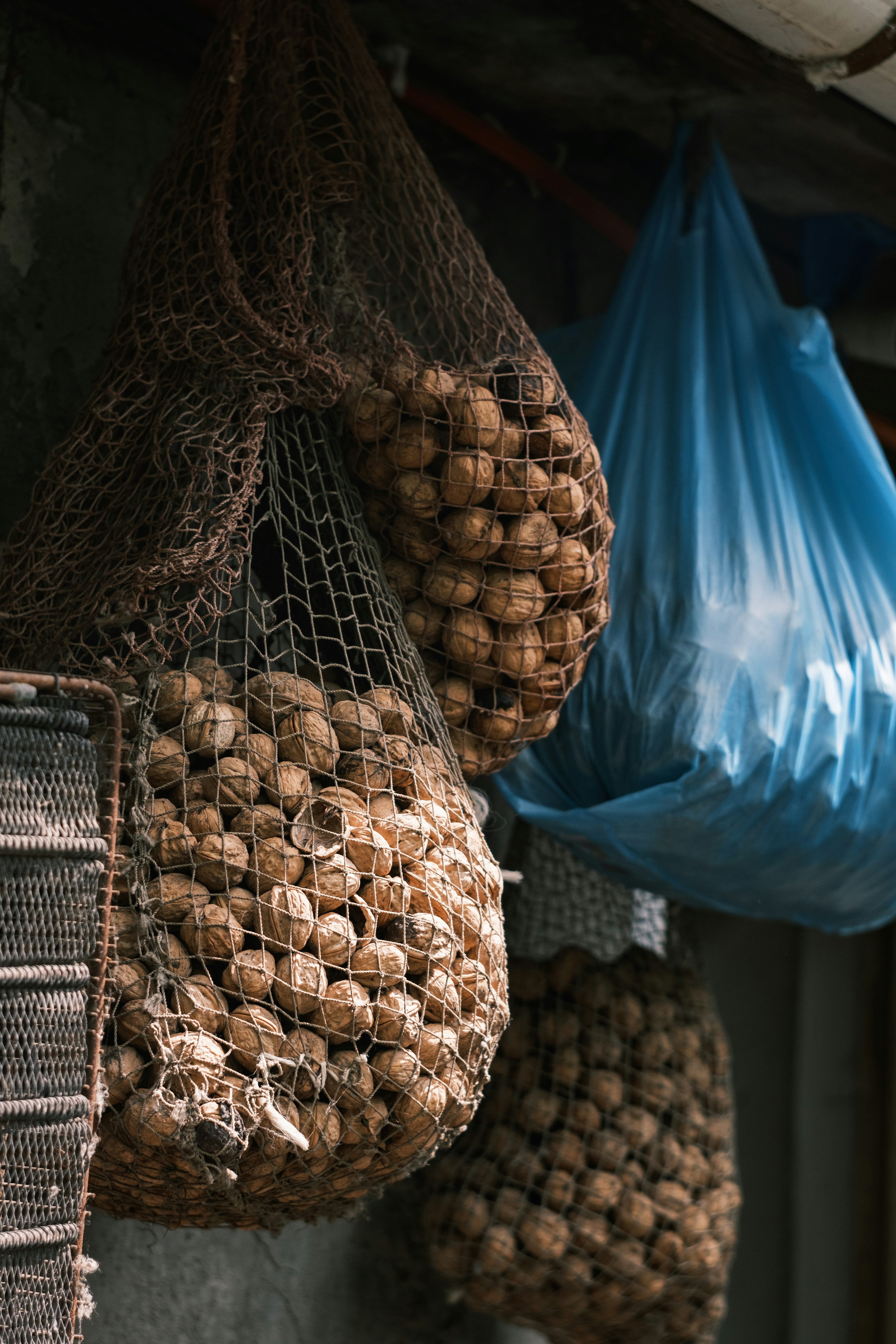 Premium Kashmiri Walnuts Delight
