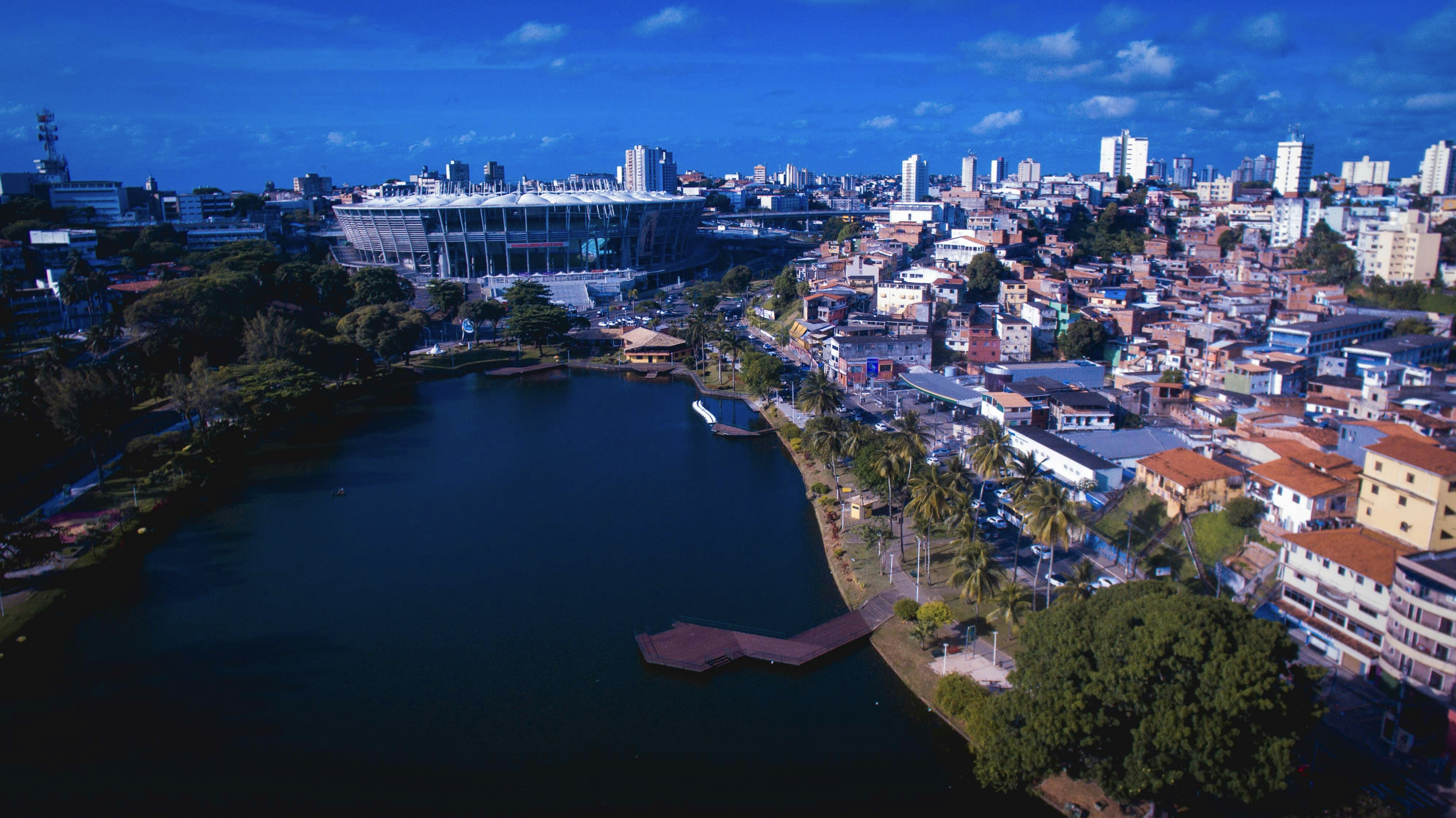 Image by William Freitas via Unsplash