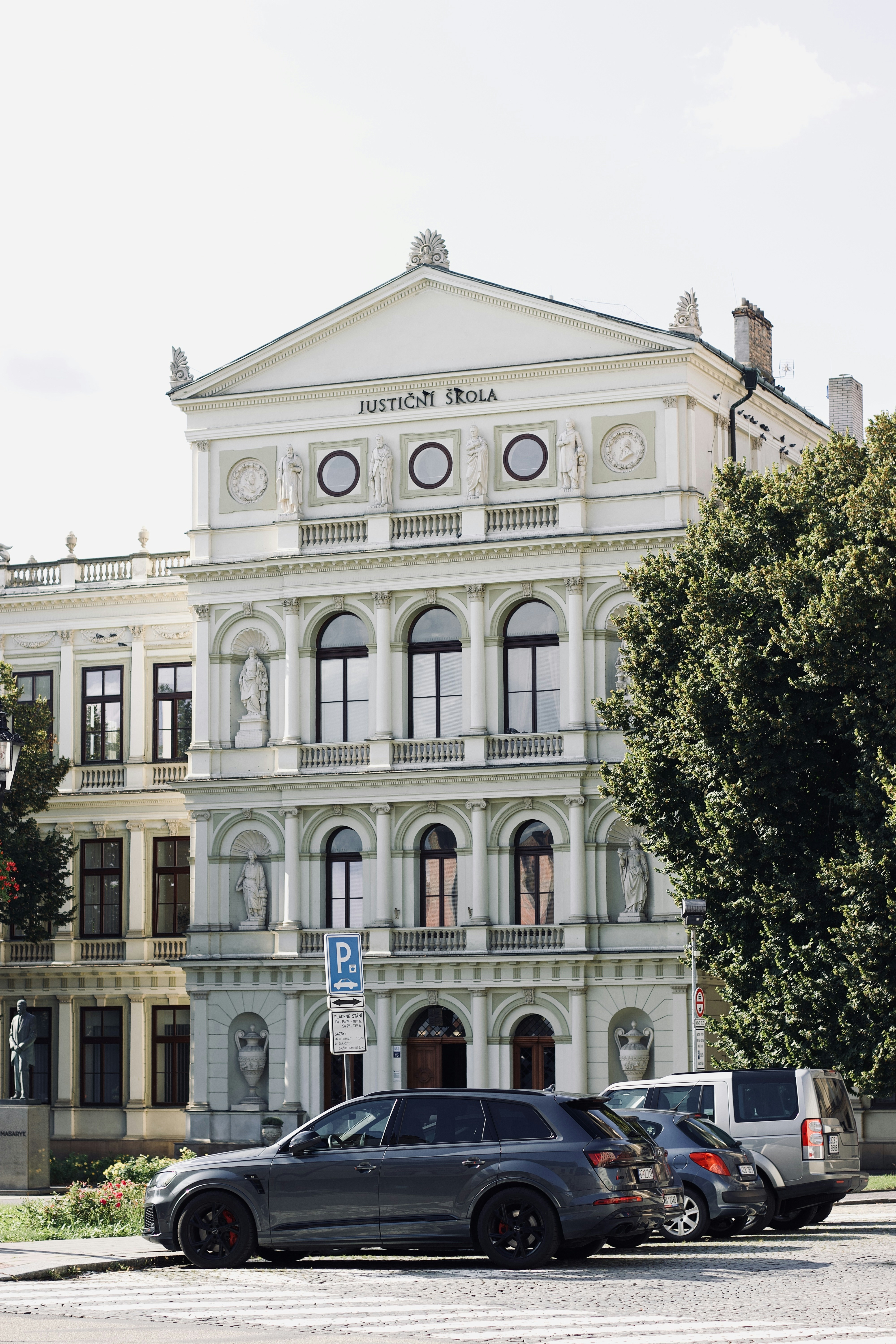 Photo by jakub_neskora