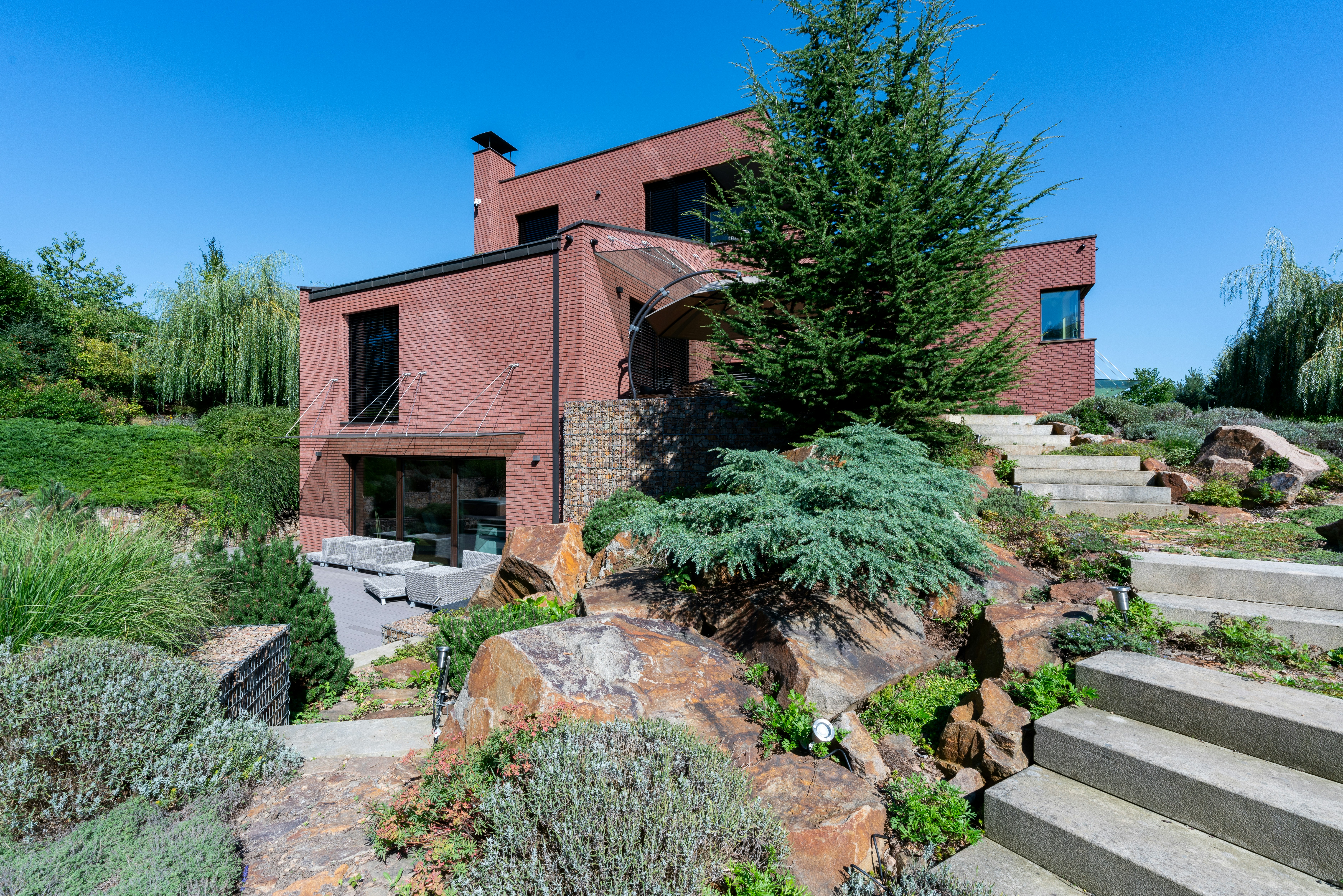 A charming house with a beautiful garden.