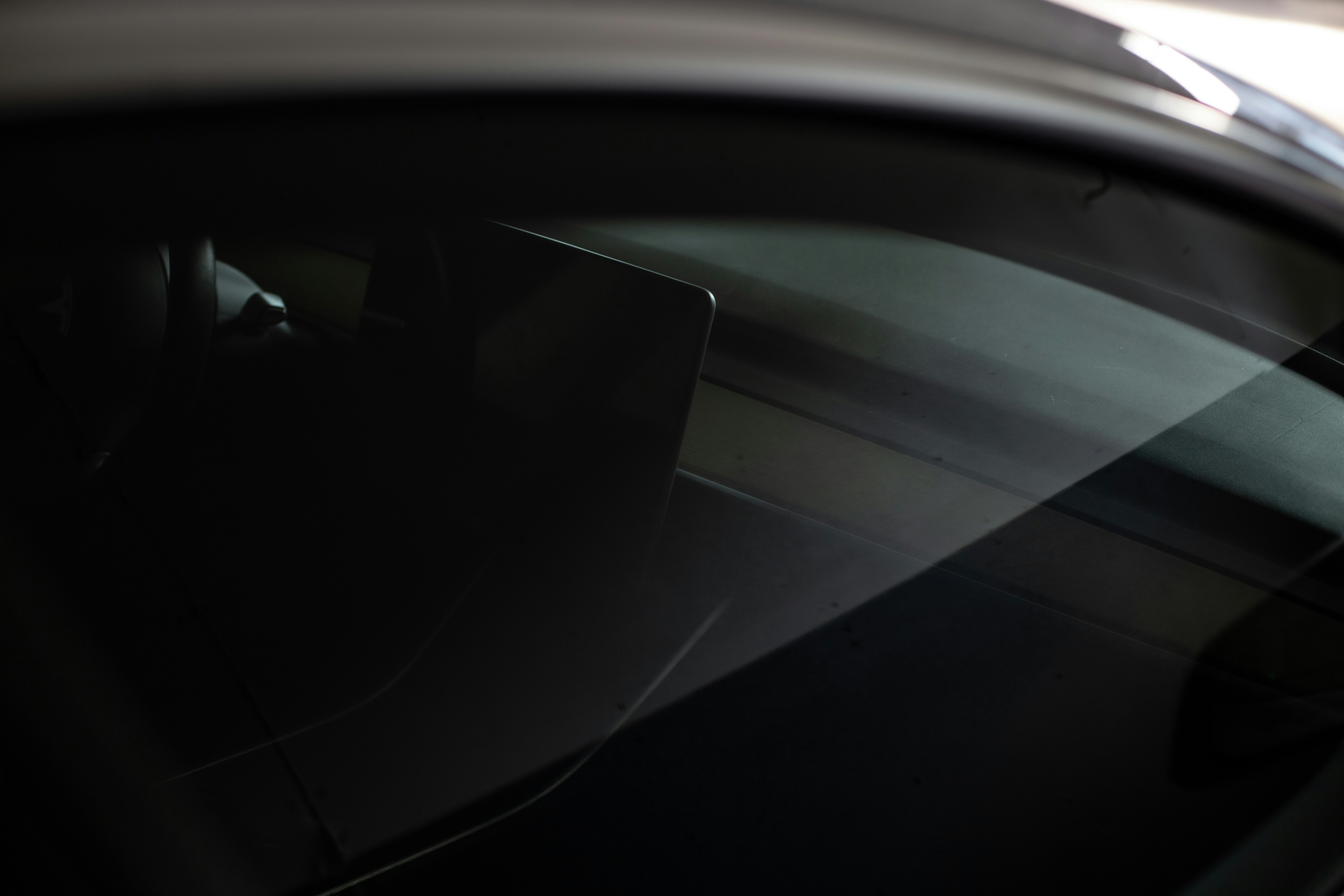 Car side mirror with safety features