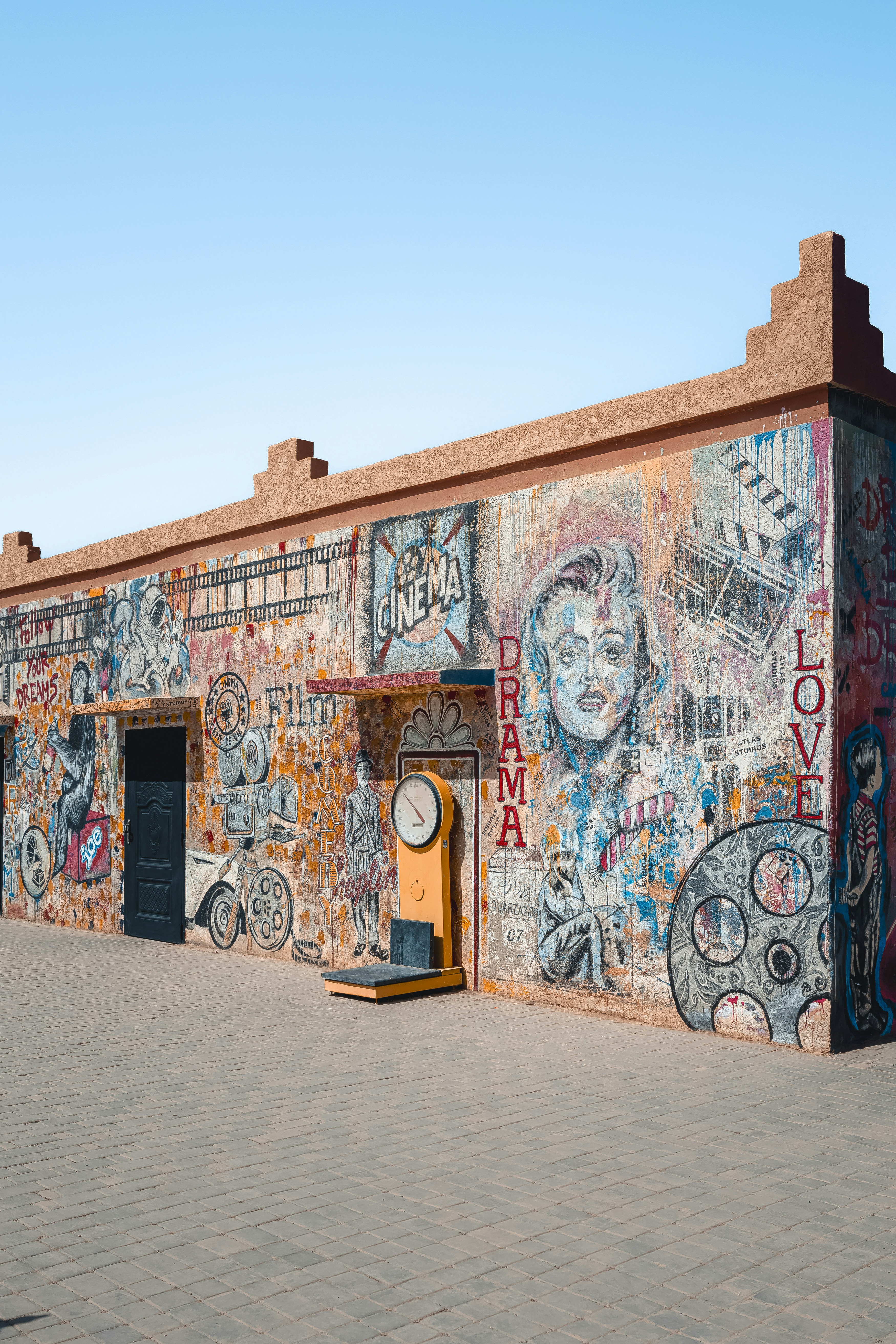 a building with a lot of graffiti on it