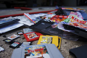 Bulk-packed private-label retail boxes of ds cartridges lined up for export shipment.