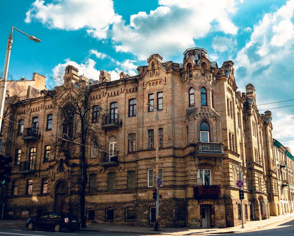 a large building with a clock on the front of it