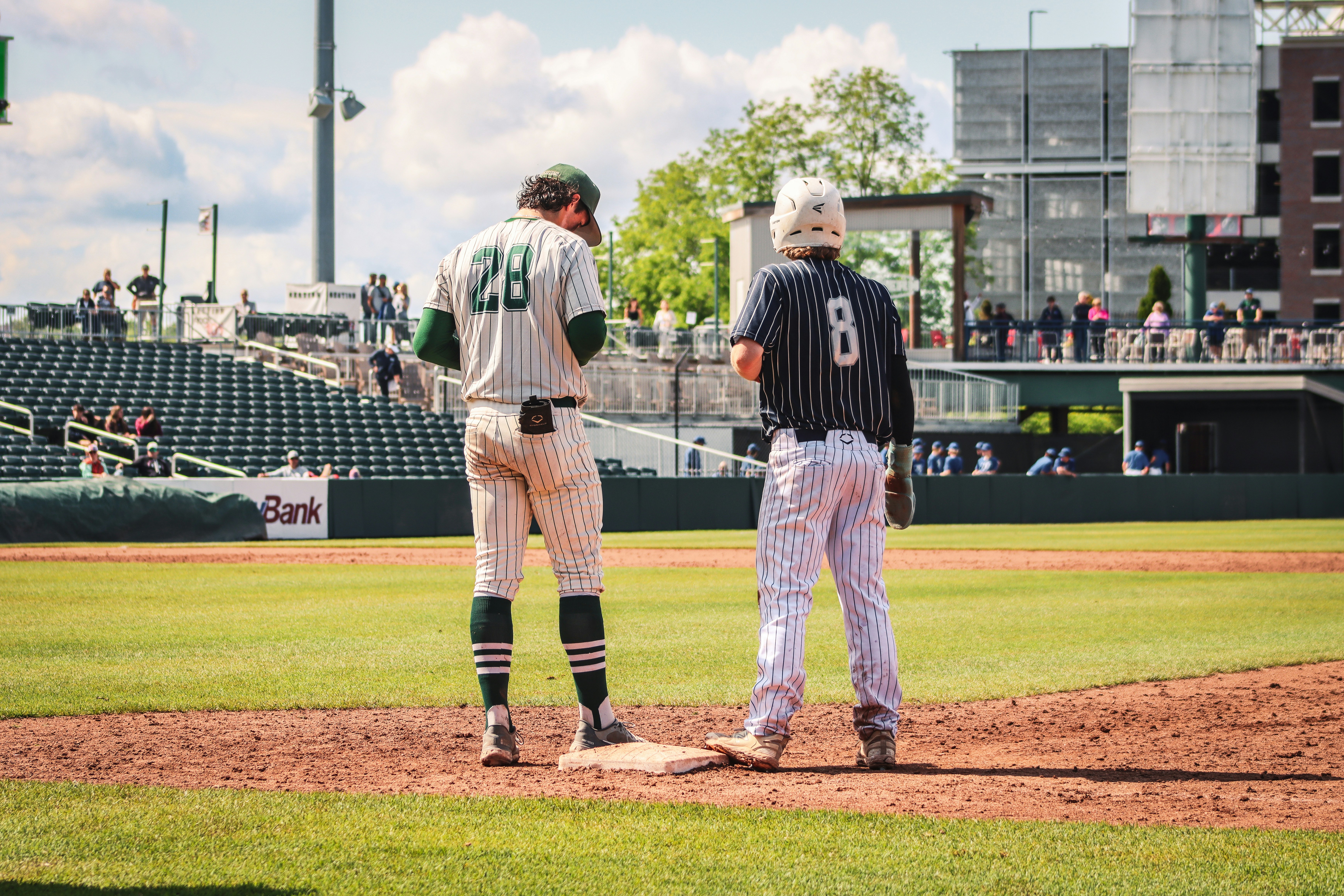 パヘスの契約金の詳細